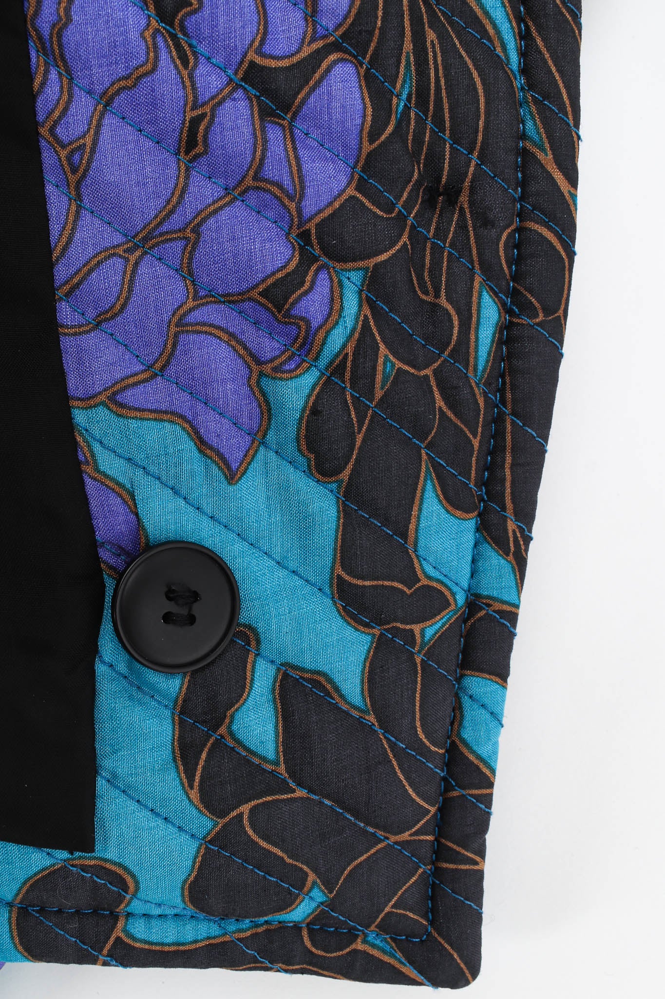 Chrysanthemum Quilted Jacket - Image 9