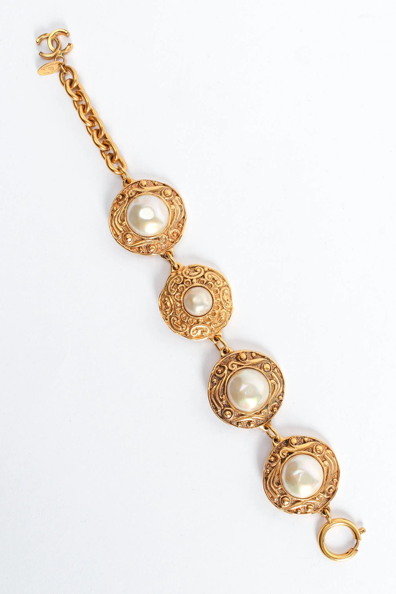1980s Coin Pearl Charm Bracelet - Image 4