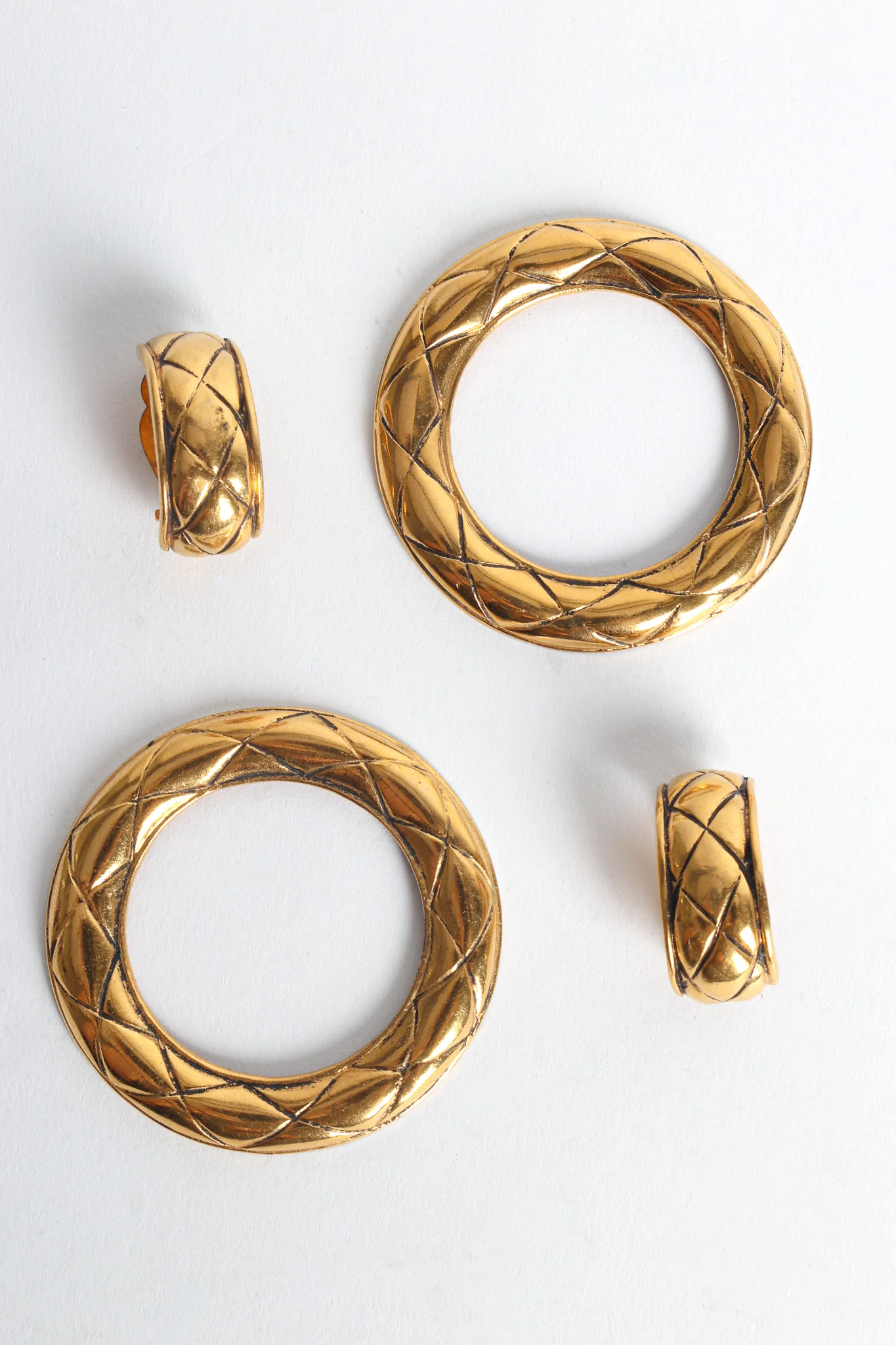 1980s Quilt Pattern Hoop Multi Earrings - Image 2