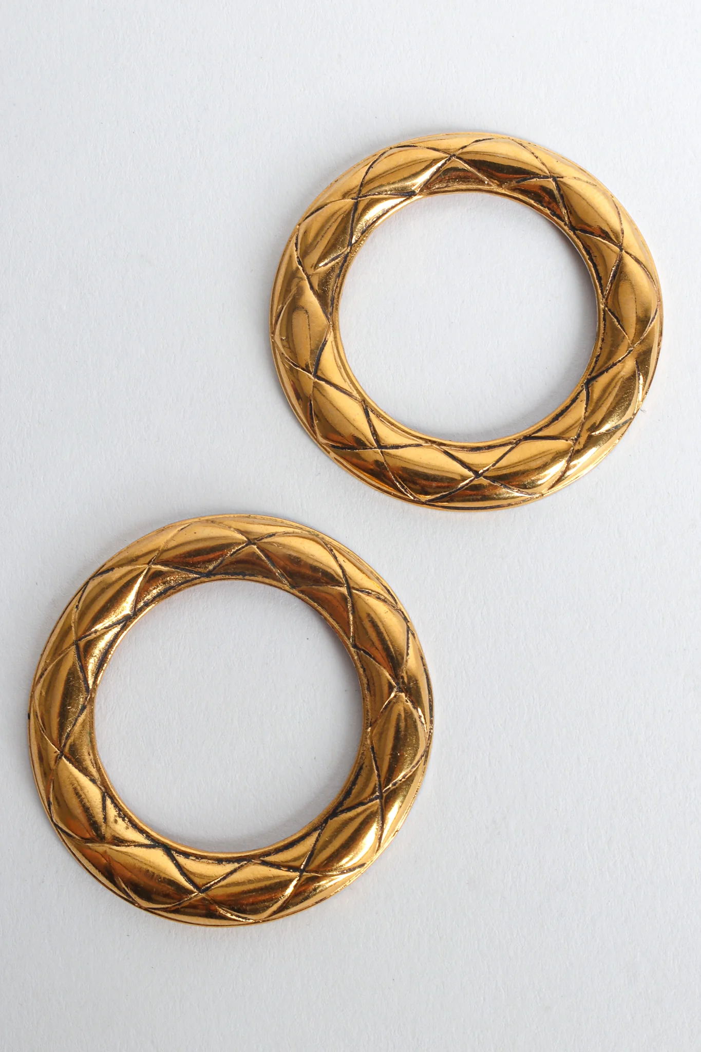 1980s Quilt Pattern Hoop Multi Earrings - Image 8