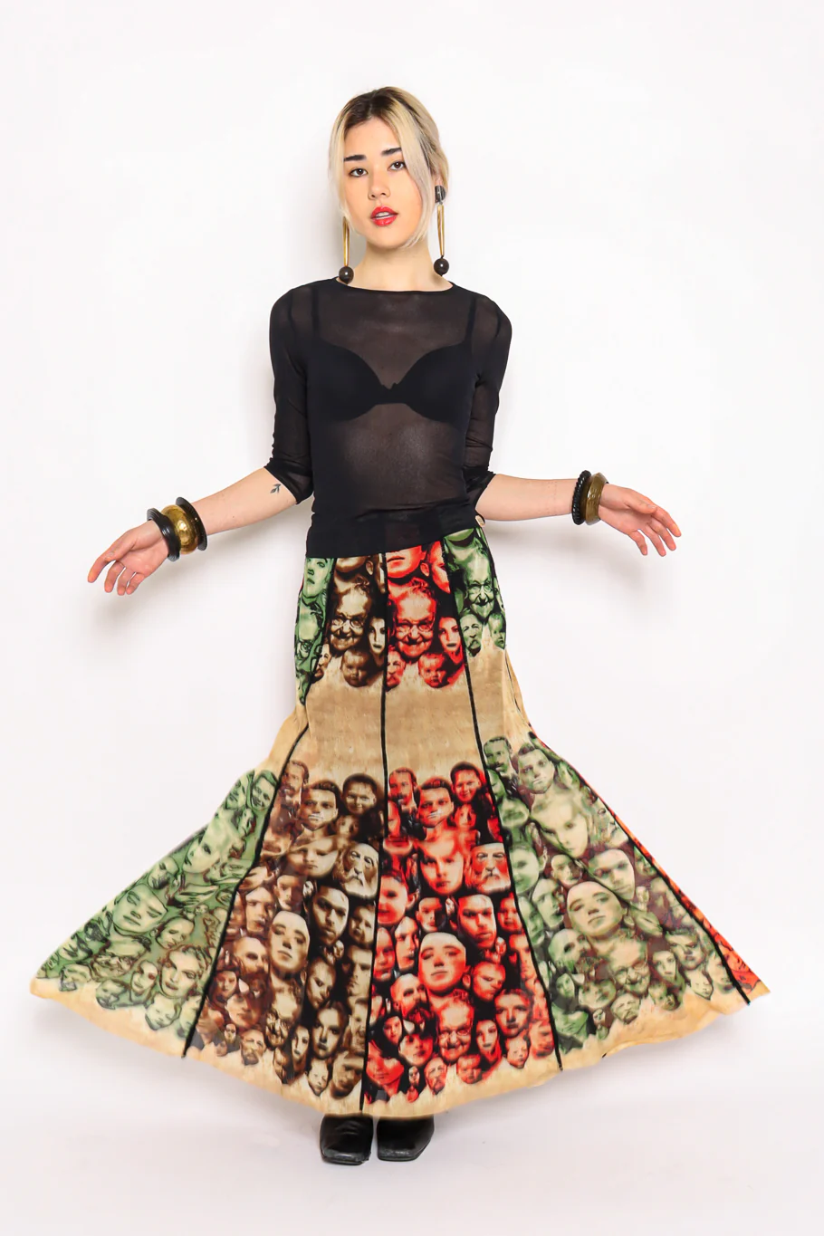 1990s Maille Iconic Faces Mesh Skirt - Image 3