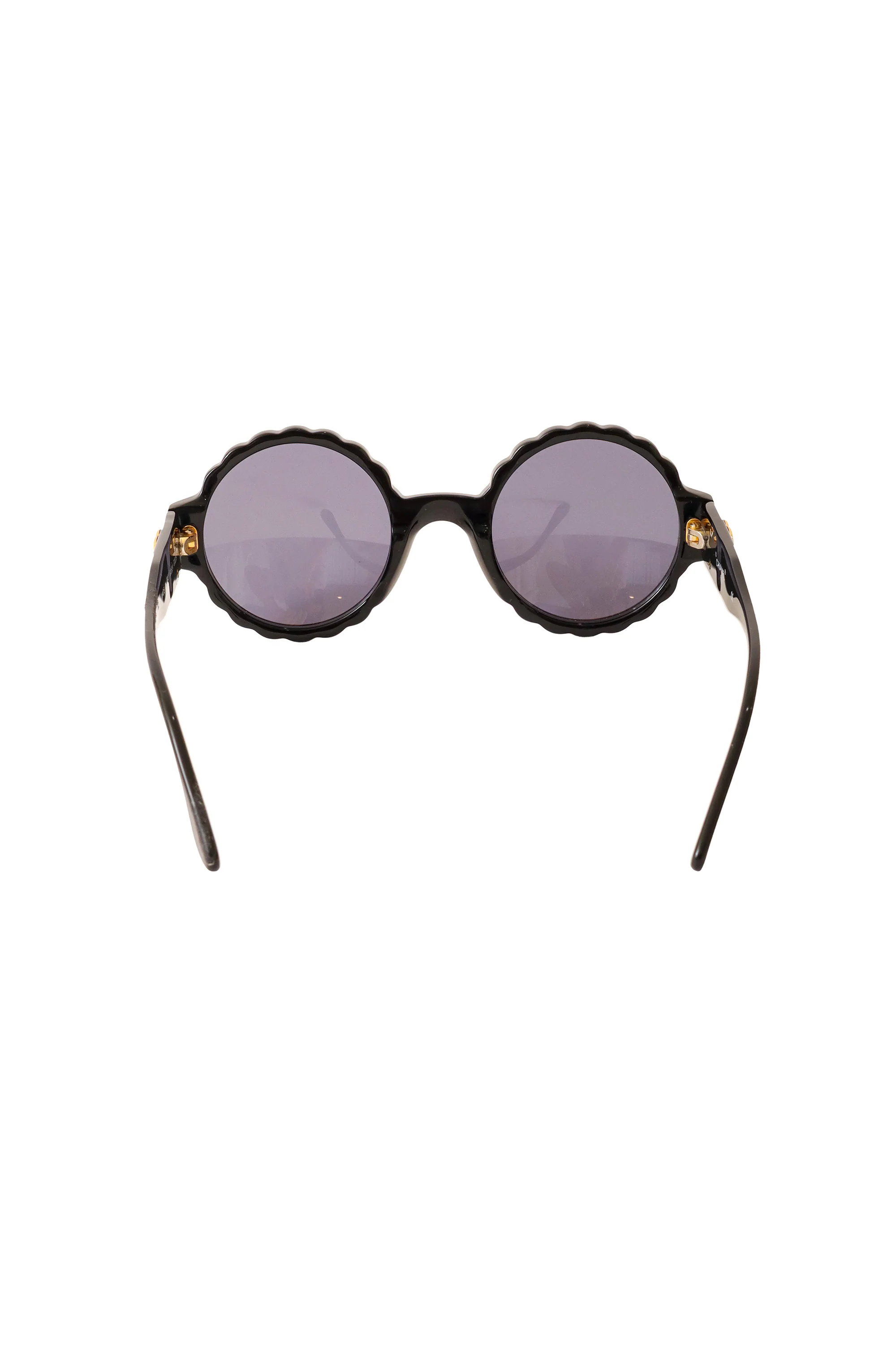 1994 S/S Black Scallop Frame Sunglasses - Image 8