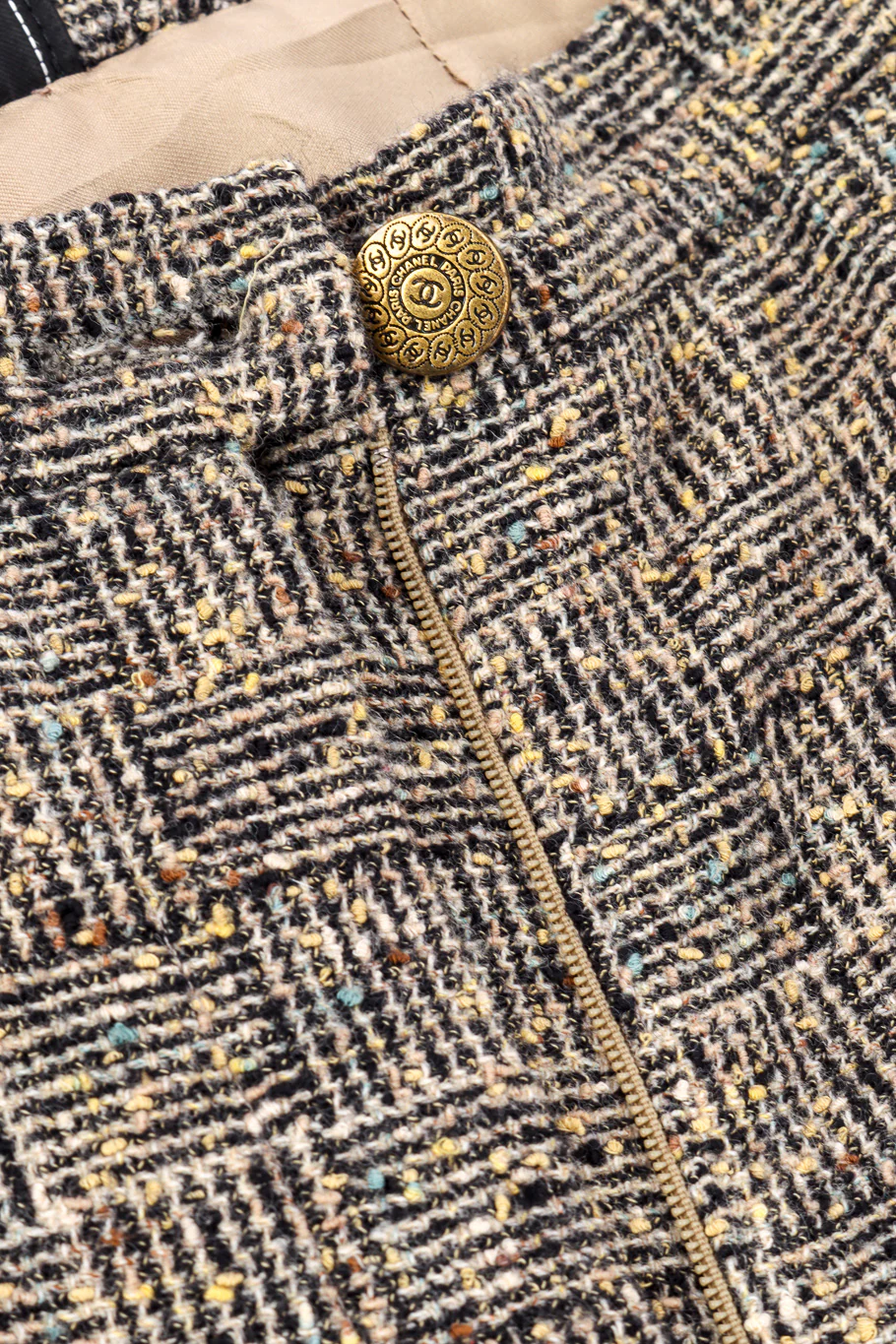1997 A/W Bouclé Tweed Suit Set - Image 13