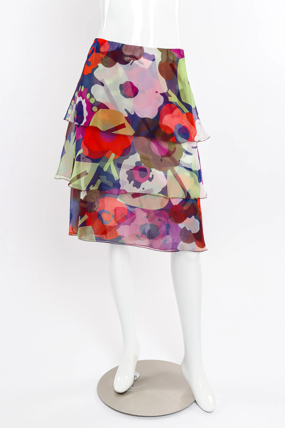 2000 S/S Boucle Jacket, Tank and Skirt Set - Image 16