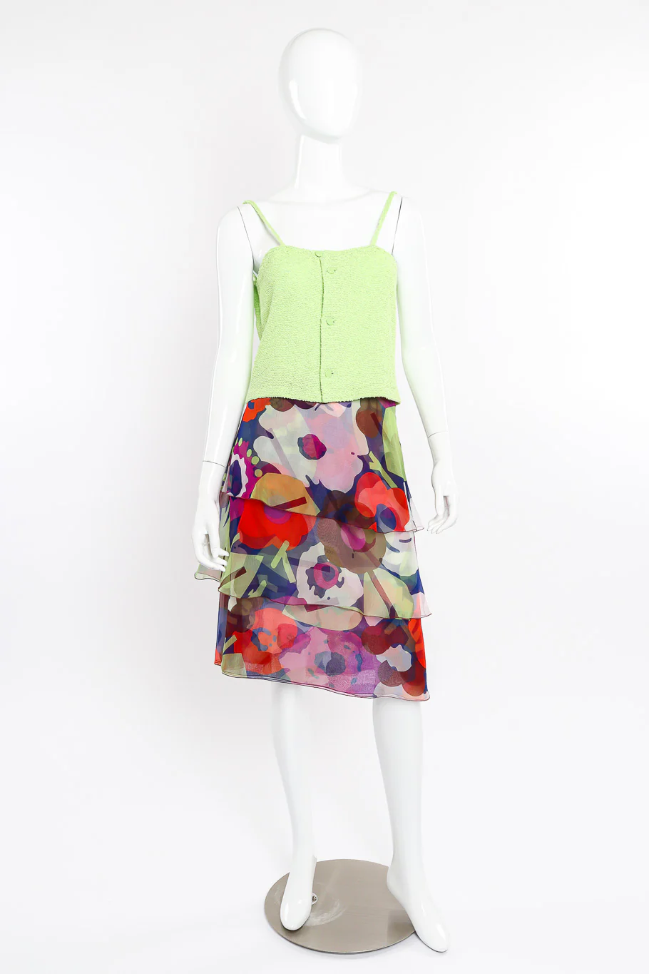 2000 S/S Boucle Jacket, Tank and Skirt Set - Image 4