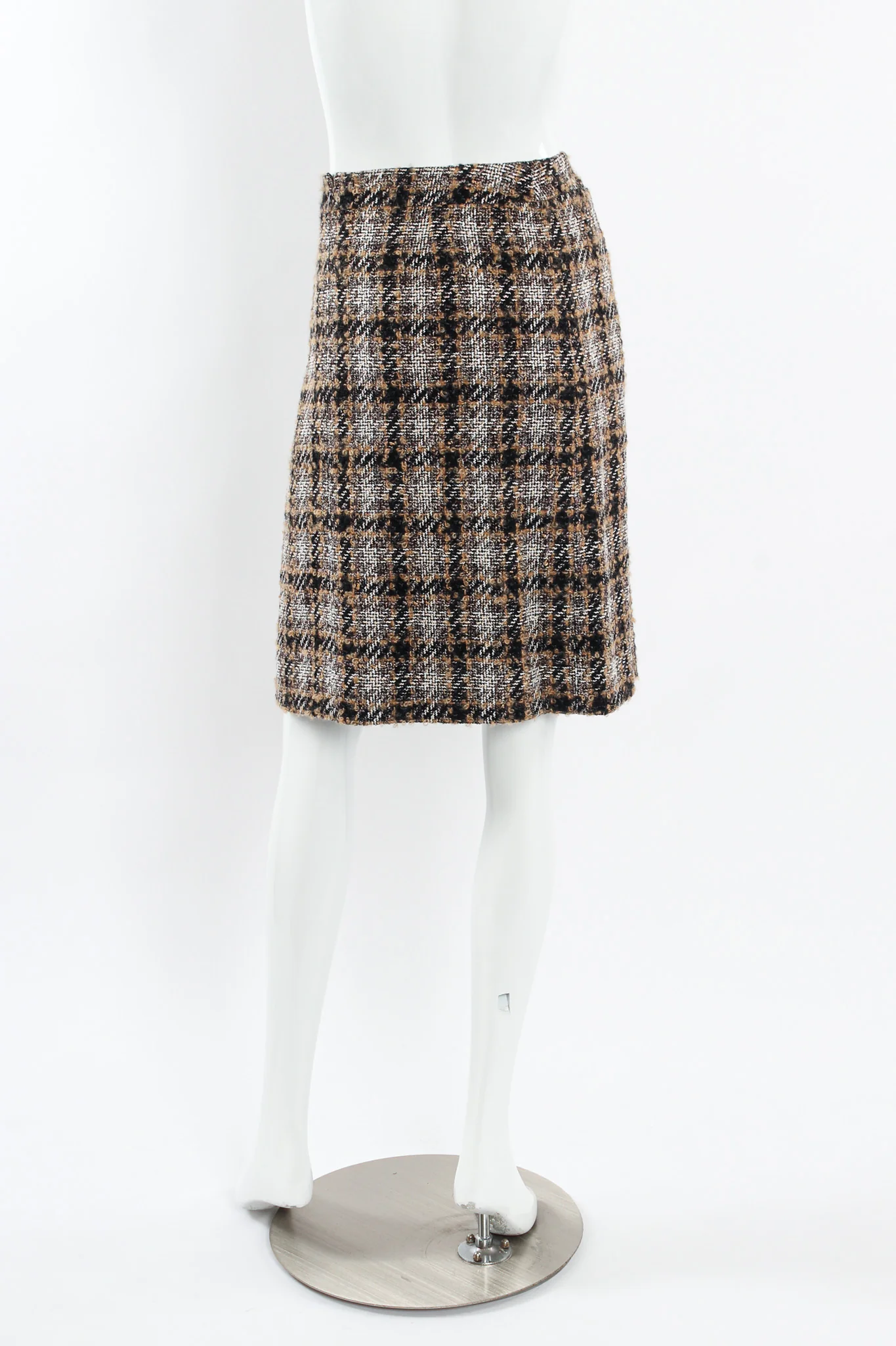 2005A Tweed Jacket & Skirt Wool Set - Image 10