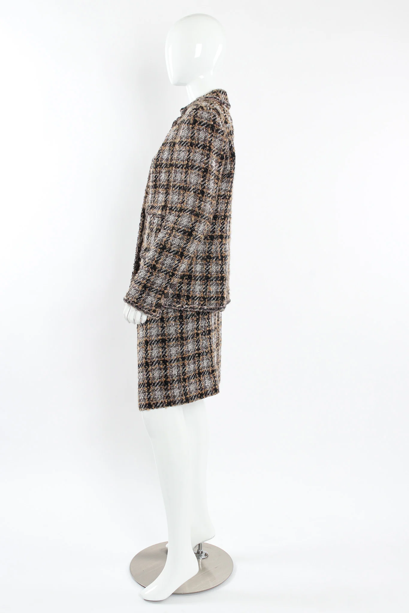 2005A Tweed Jacket & Skirt Wool Set - Image 4