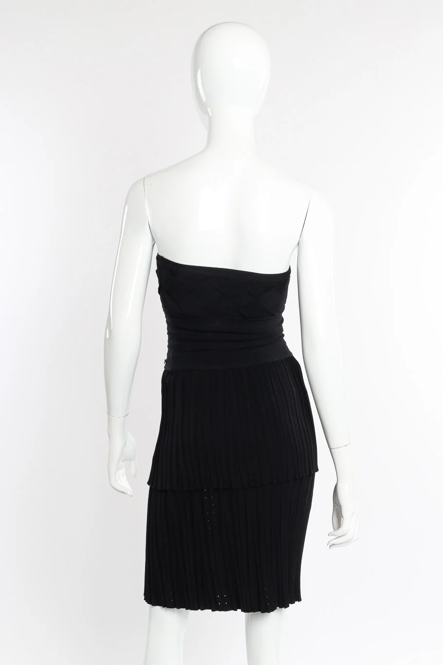 2008 Resort Strapless Top and Skirt Set - Image 3