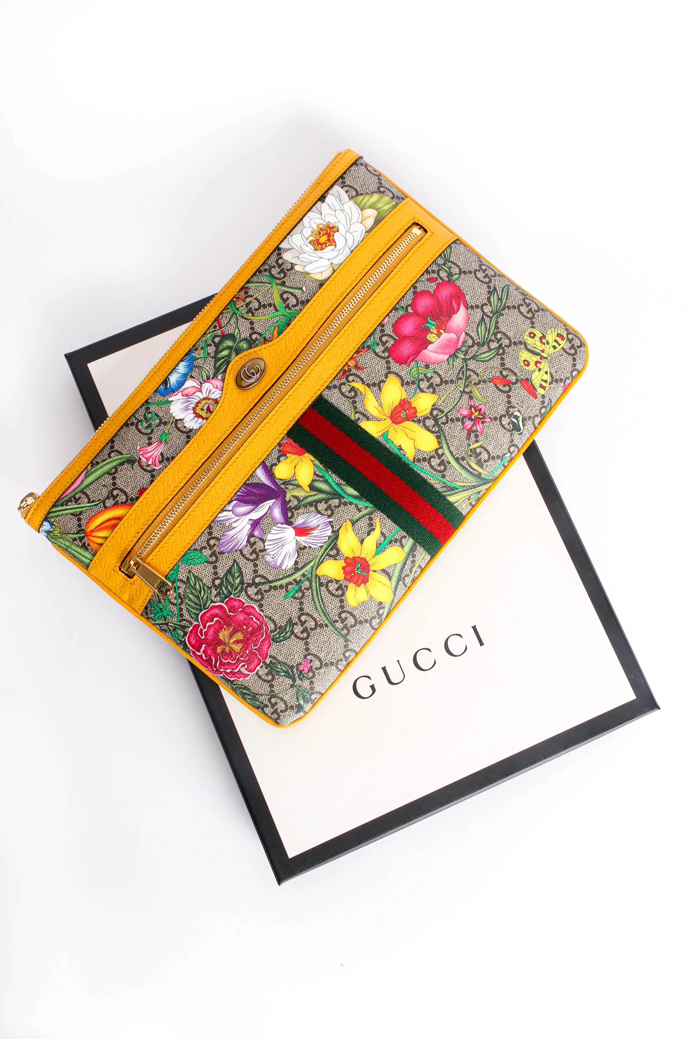 2019 Resort Ophidia Supreme GG Flora Pouch - Image 3