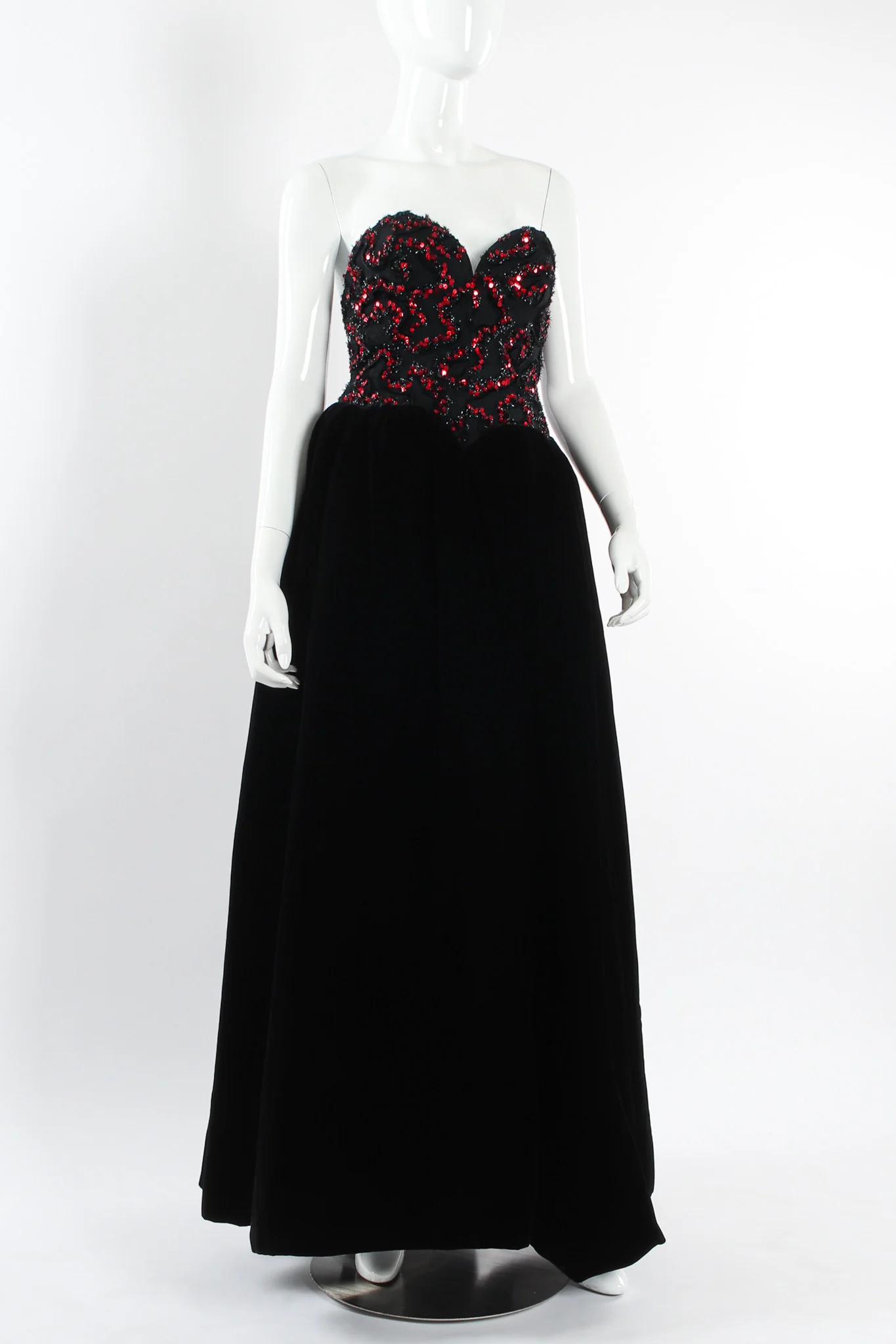 Sweetheart Sequin Lace Velvet Gown - Image 8