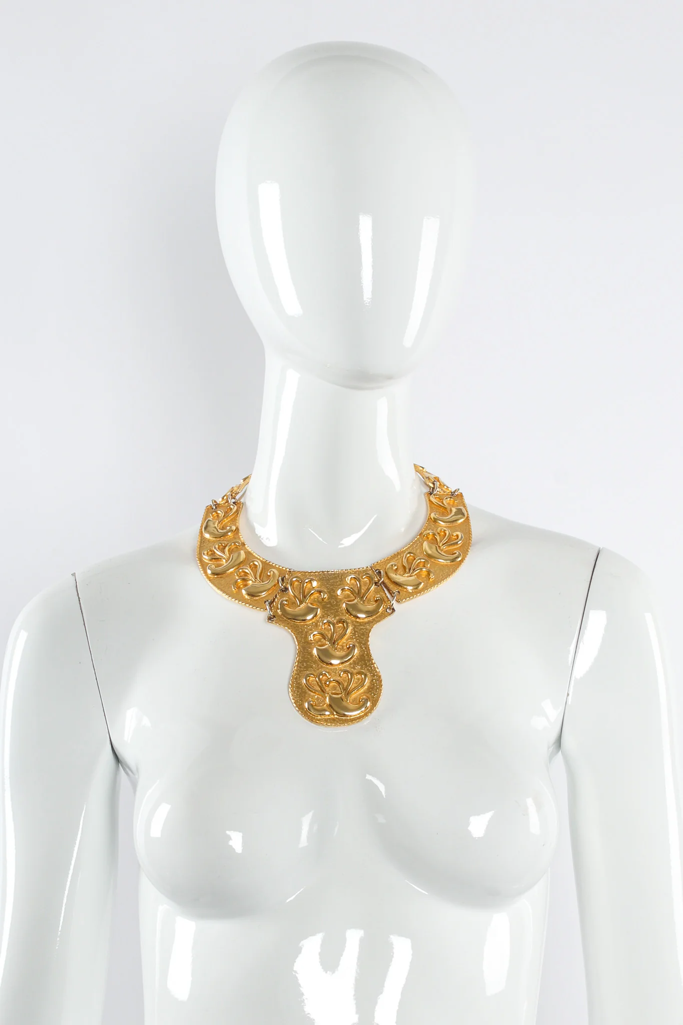 Abstract Art Plate Necklace - Image 2