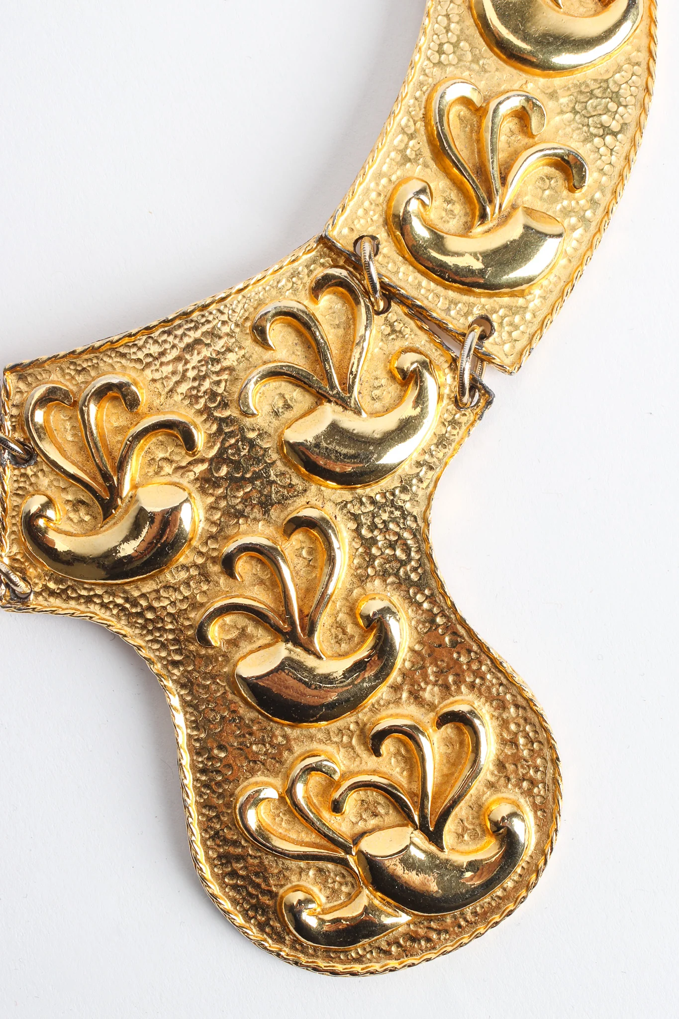 Abstract Art Plate Necklace - Image 5