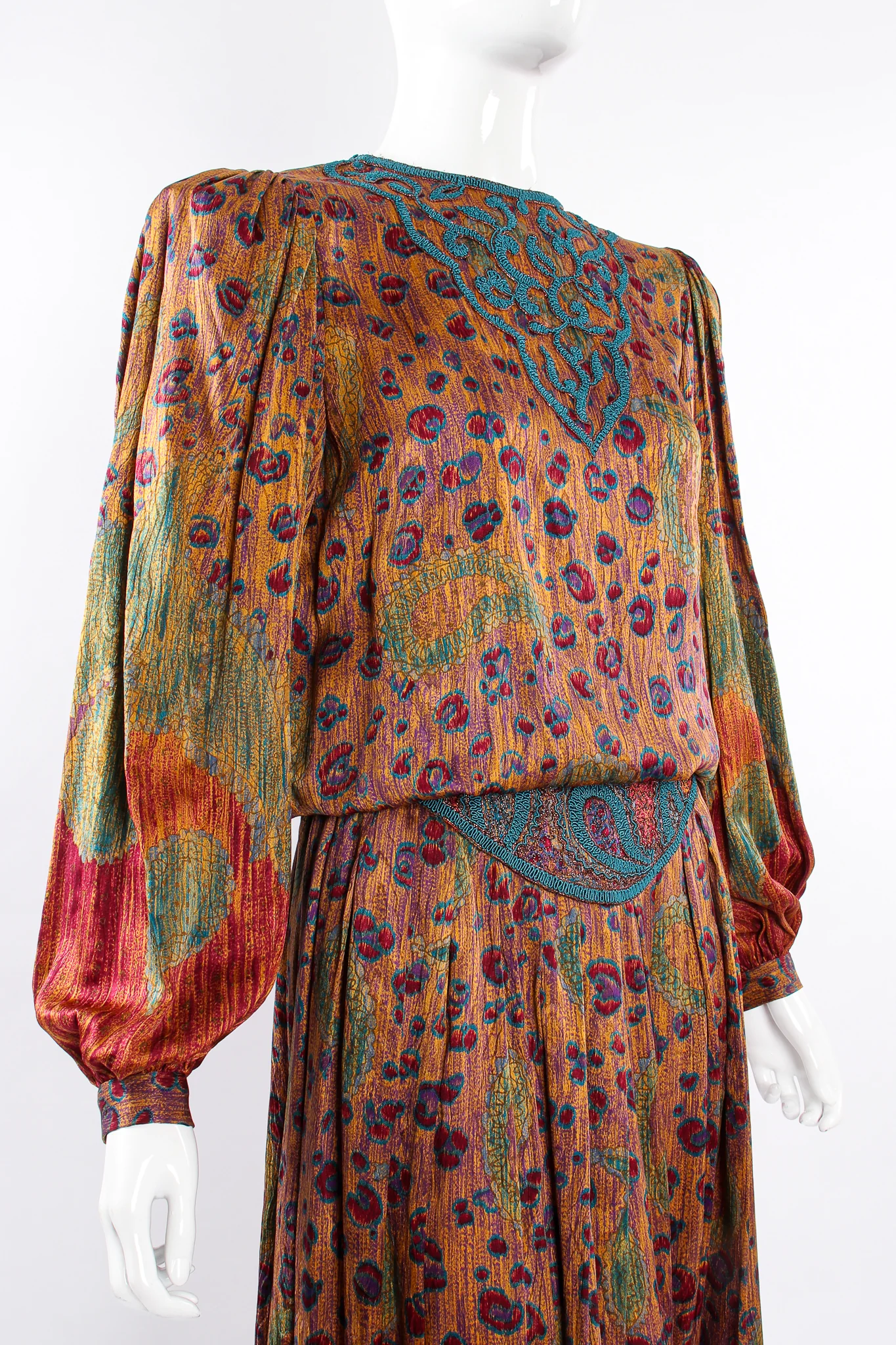 Abstract Floral Embroidered Blouse & Skirt Set
