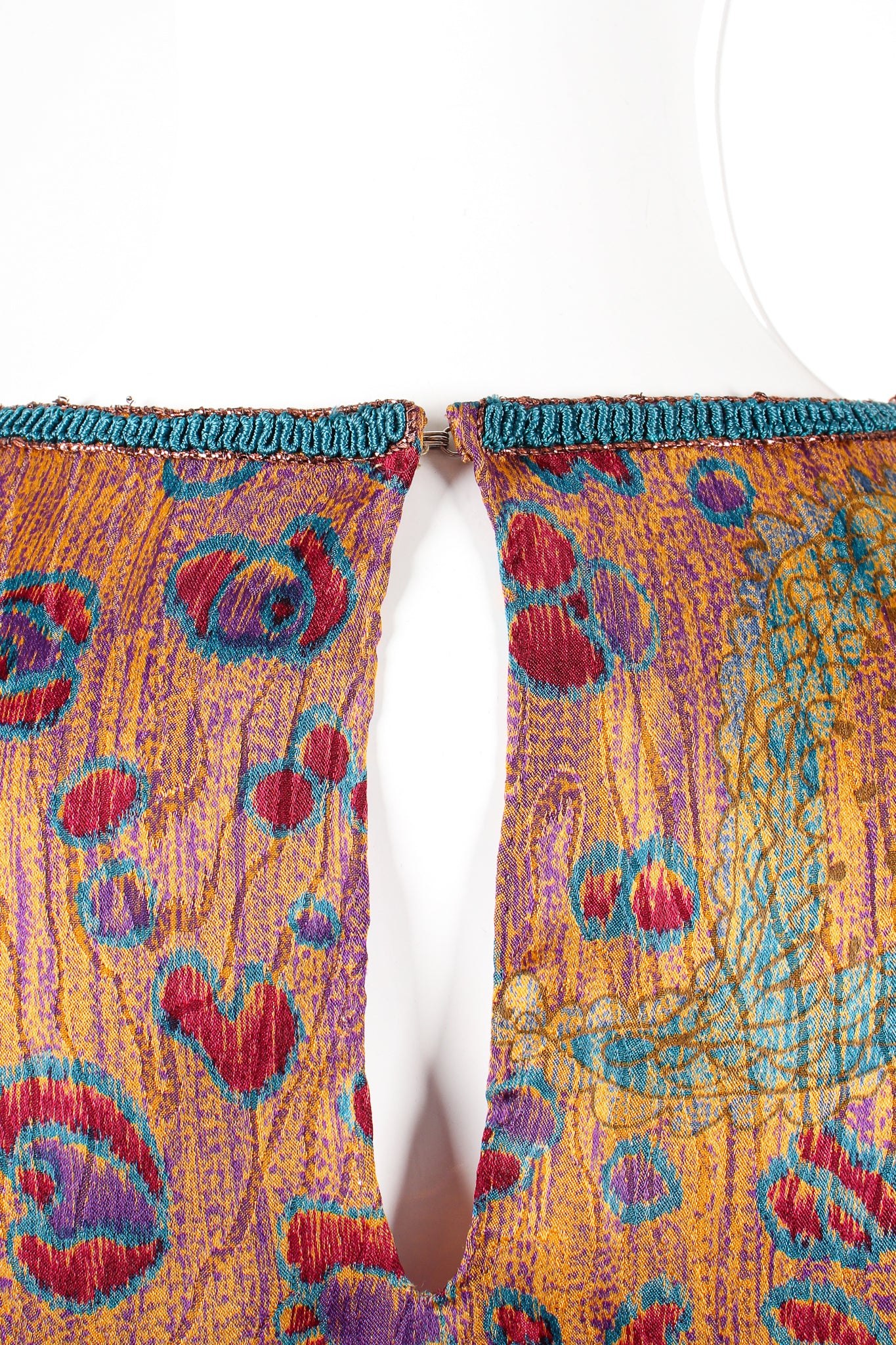 Abstract Floral Embroidered Blouse & Skirt Set - Image 12