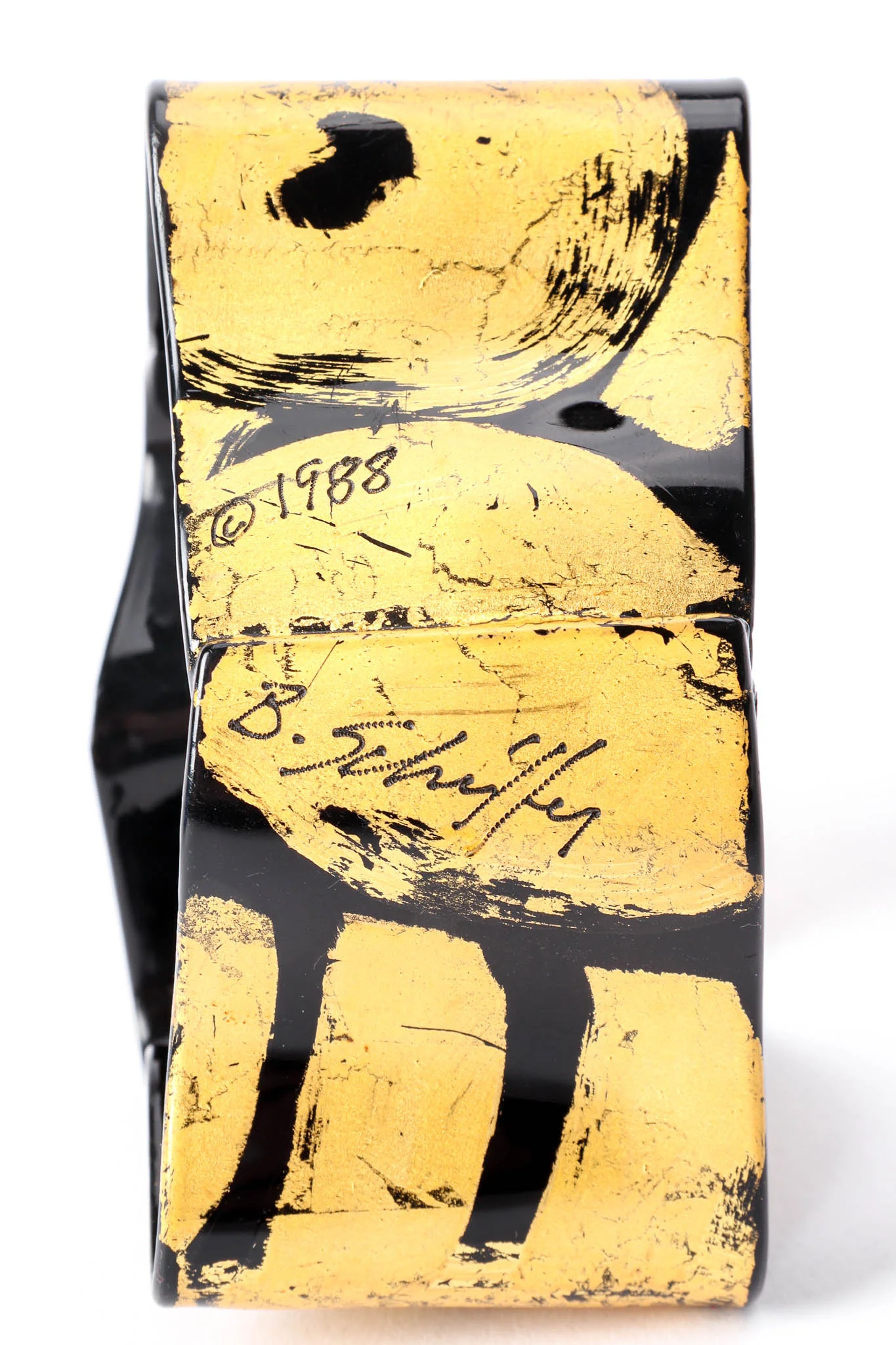 Gilt Abstract Wavy Cuff Bracelet - Image 8