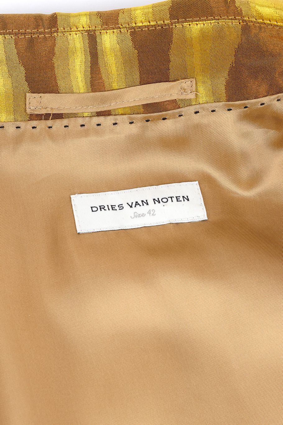 Abstract Moire Woodgrain Cropped Jacket - Image 7