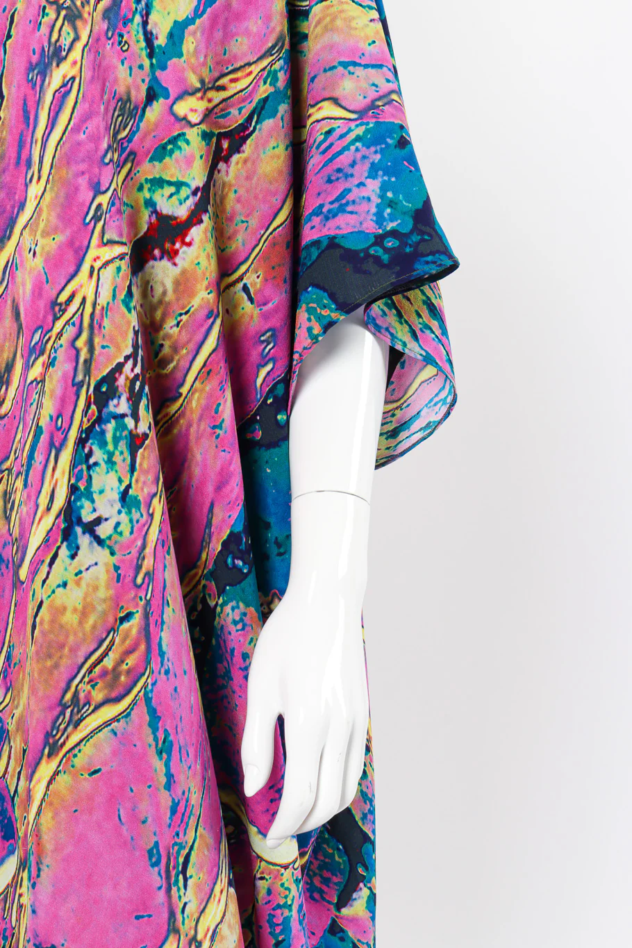 Abstract Tie Dye Print Caftan - Image 5