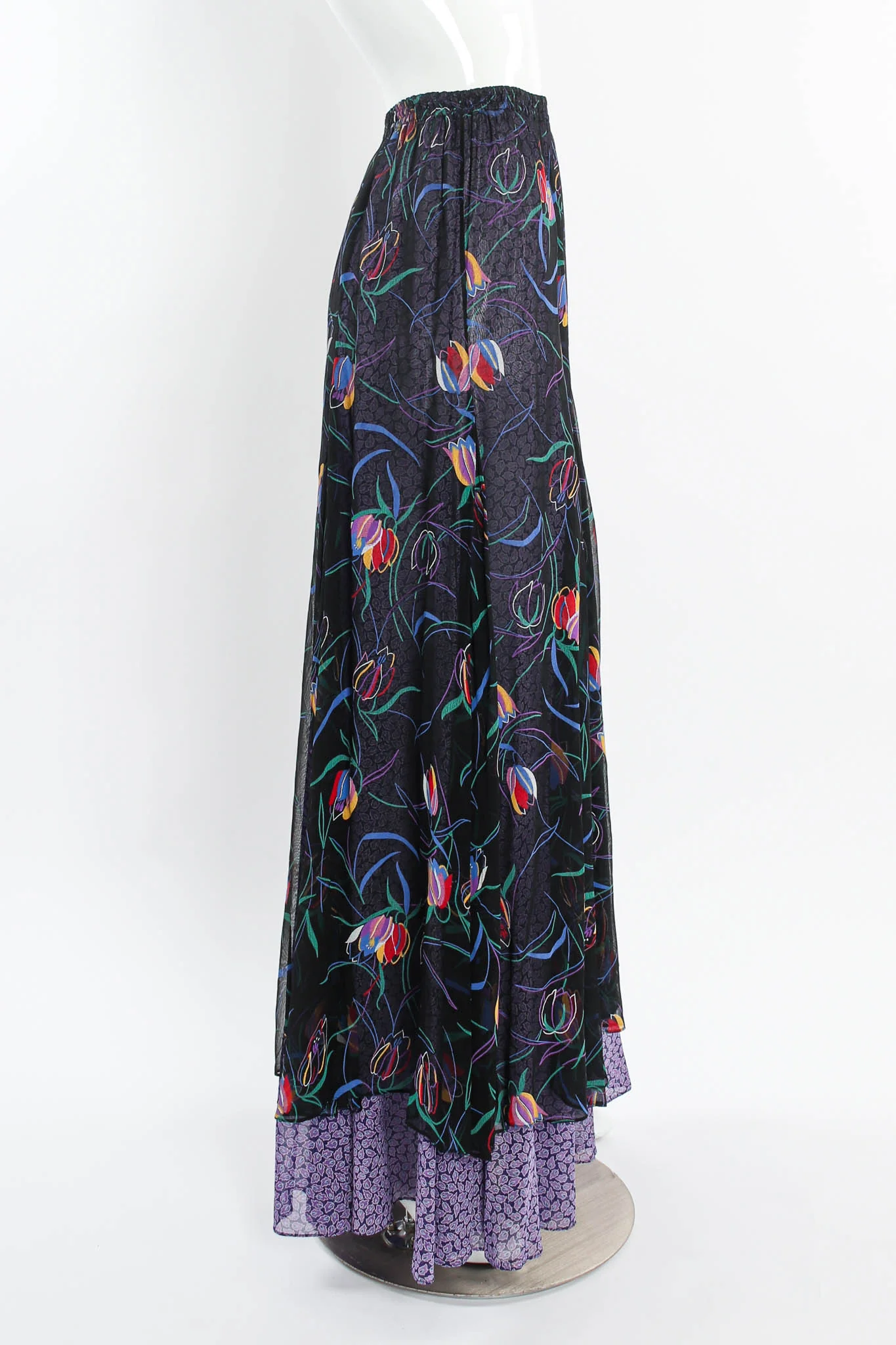 Abstract Tulip Leaf Skirt - Image 2