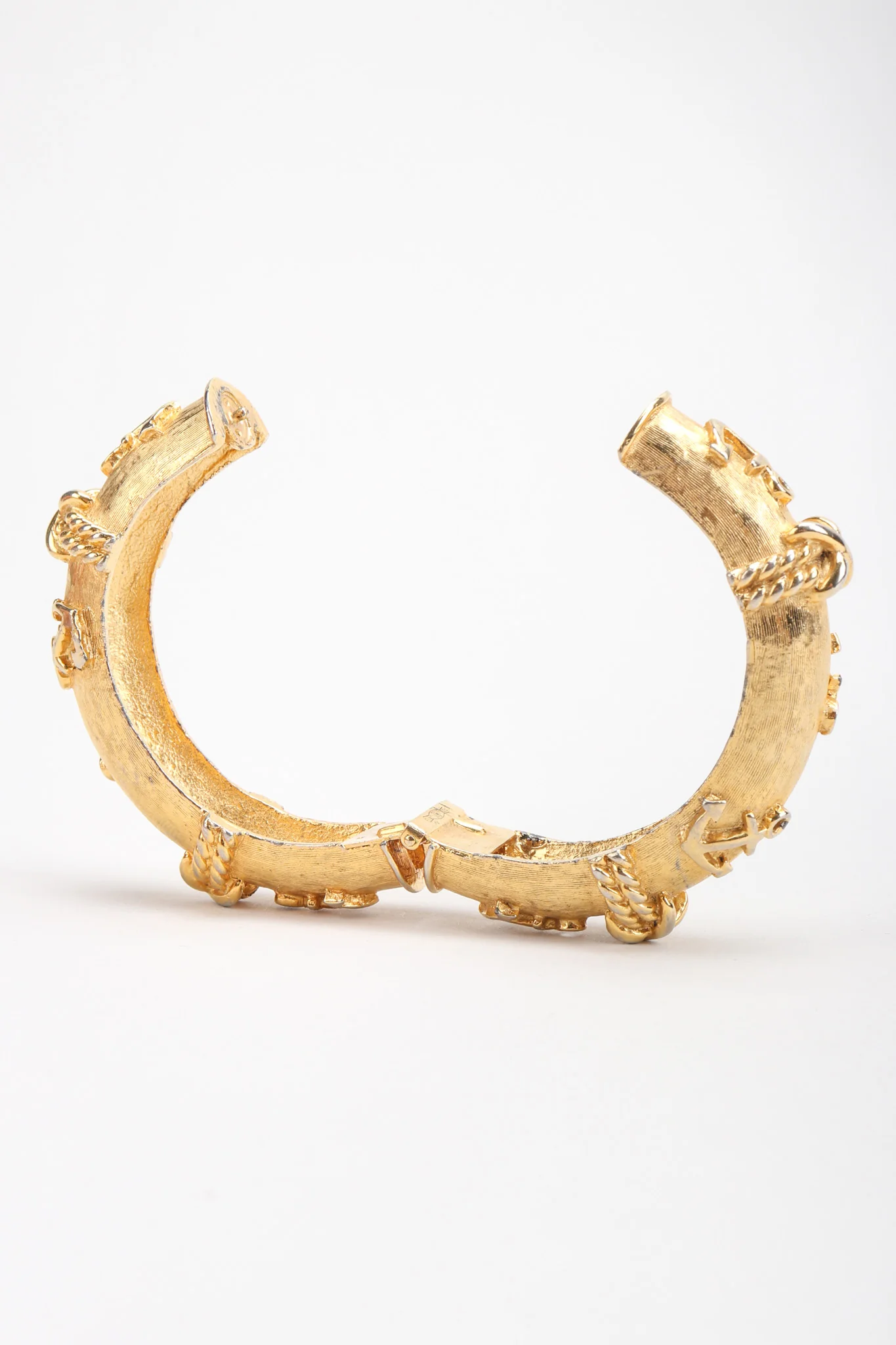 Anchor Cuff Bracelet - Image 5