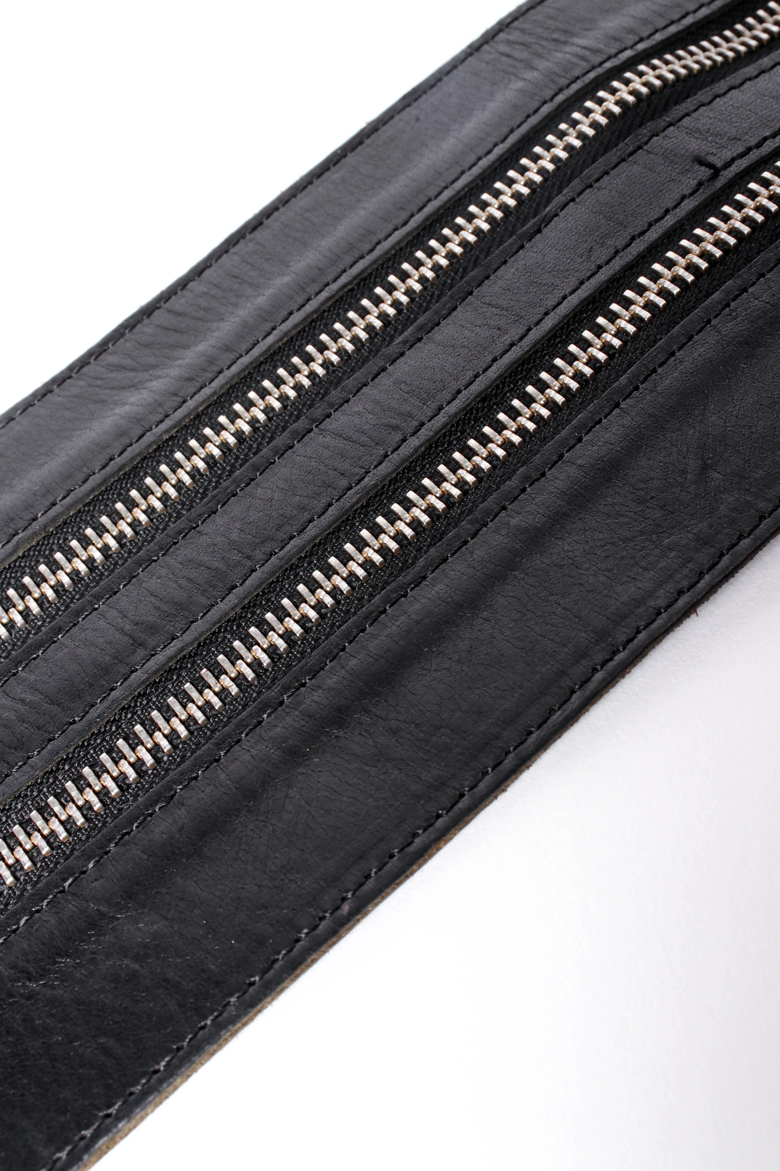 Three-Strand Leather Zipper Belt - Image 10