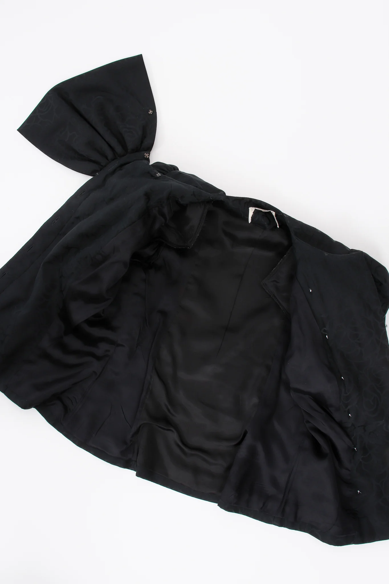 Asymmetric Bow Jacket & Skirt Set - Image 13