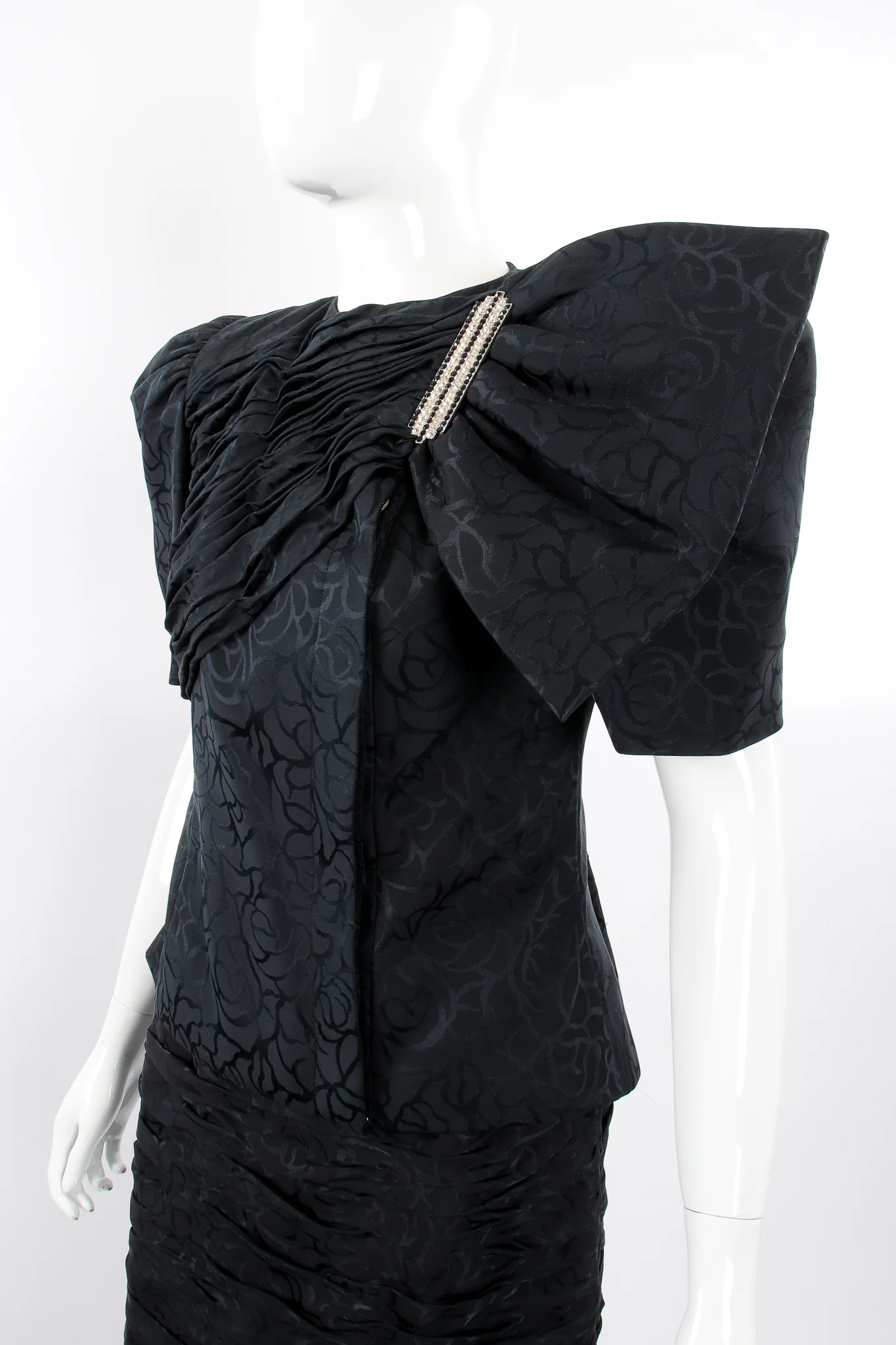 Asymmetric Bow Jacket & Skirt Set - Image 3
