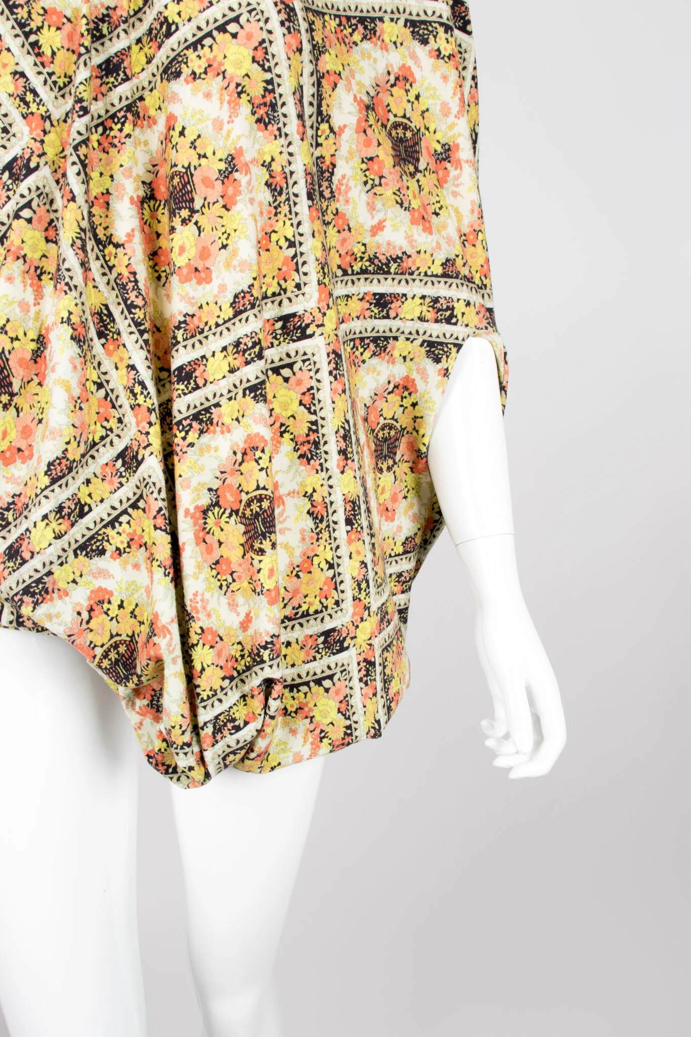 Asymmetrical Floral Tee - Image 8