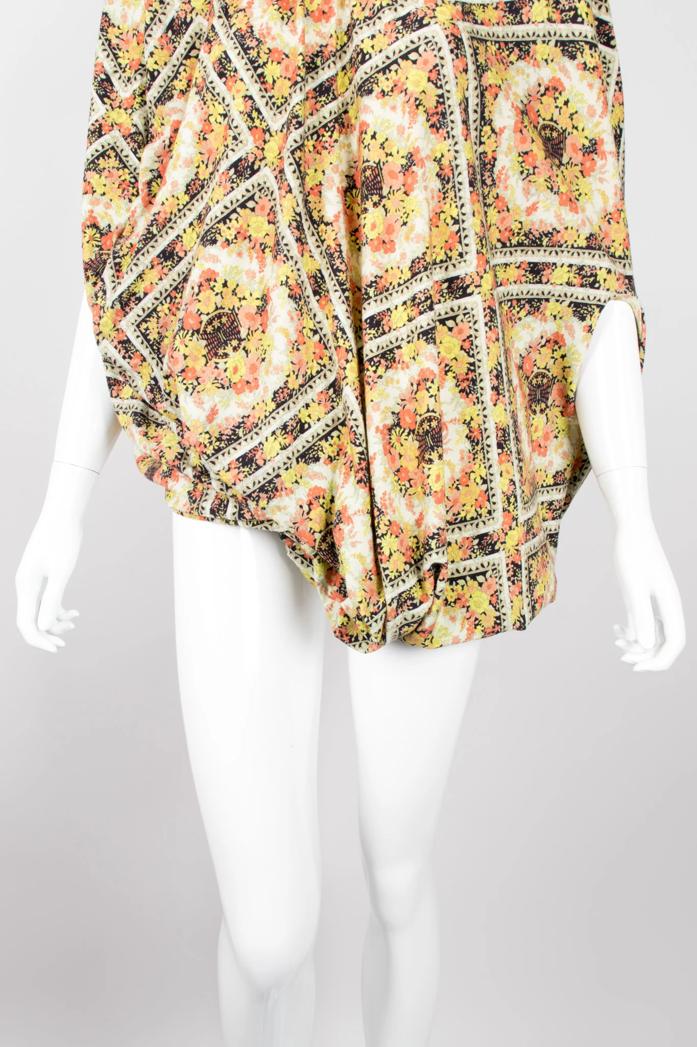 Asymmetrical Floral Tee - Image 9
