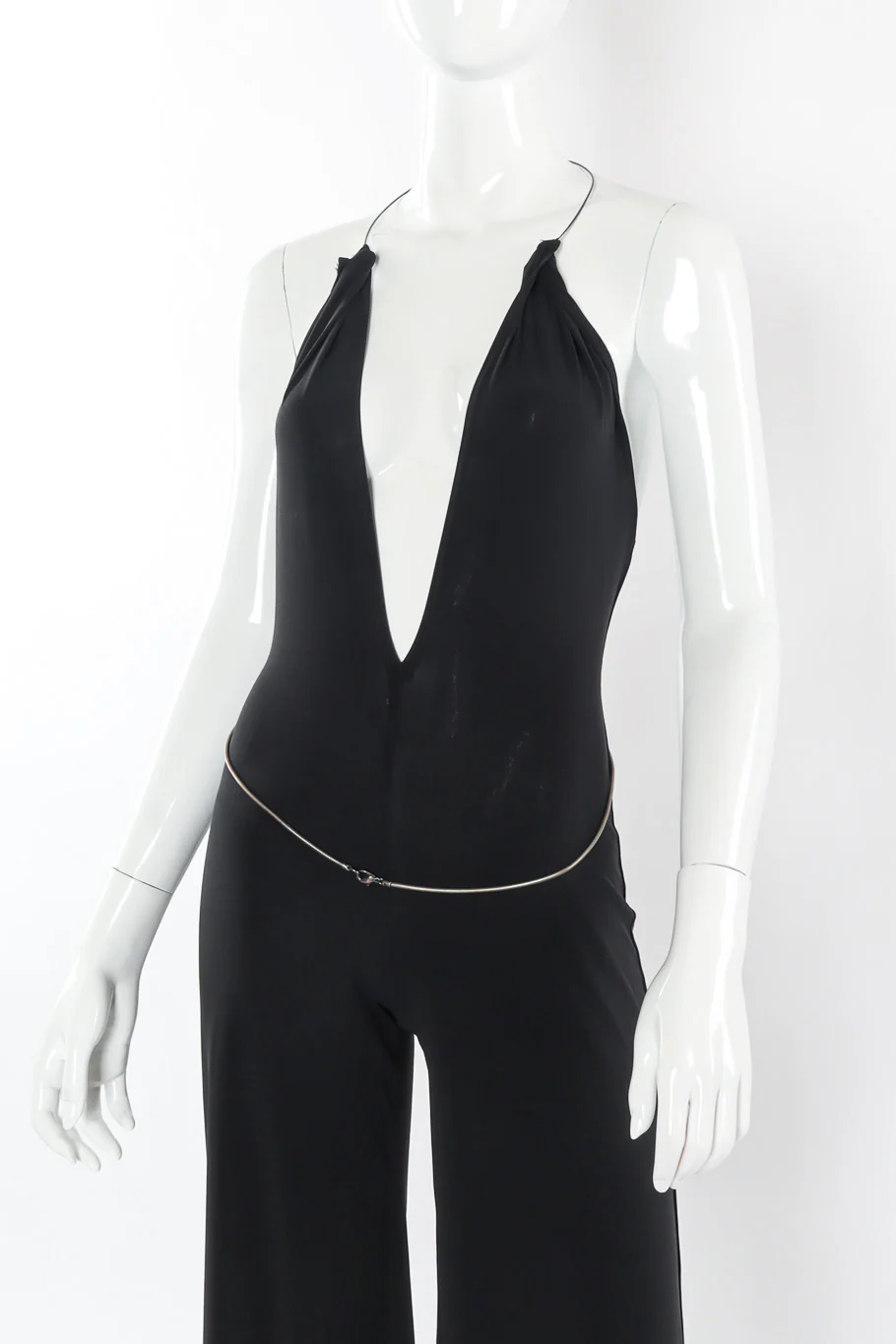 Backless Halter Ring Jumpsuit - Image 4