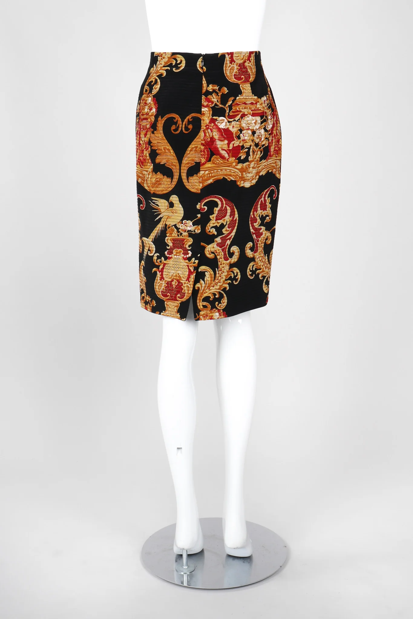 1992 A/W Baroque Chinoiserie Quilted Skirt & Wrap Set - Image 7