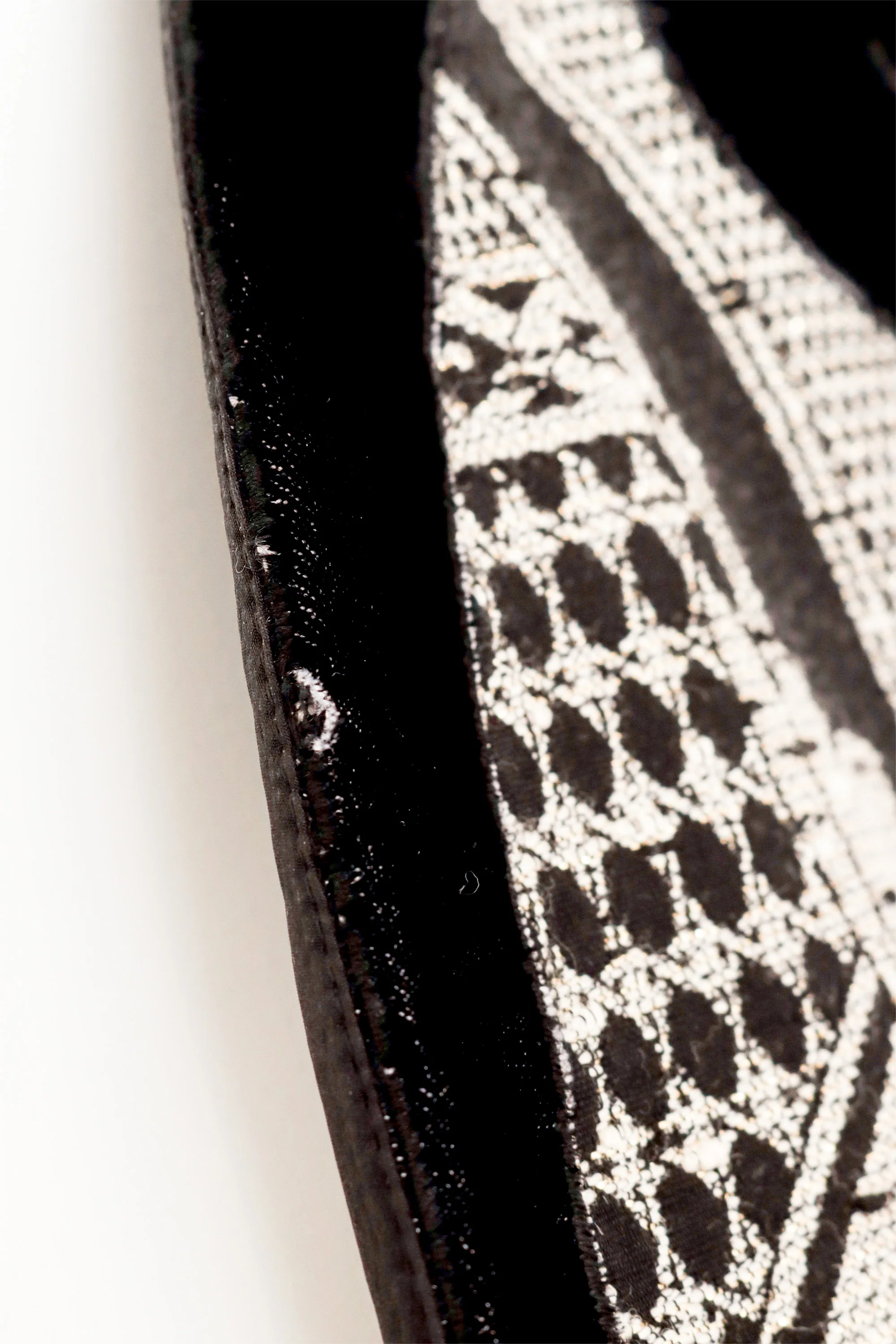 Baroque Jacquard Scallop Jacket - Image 6