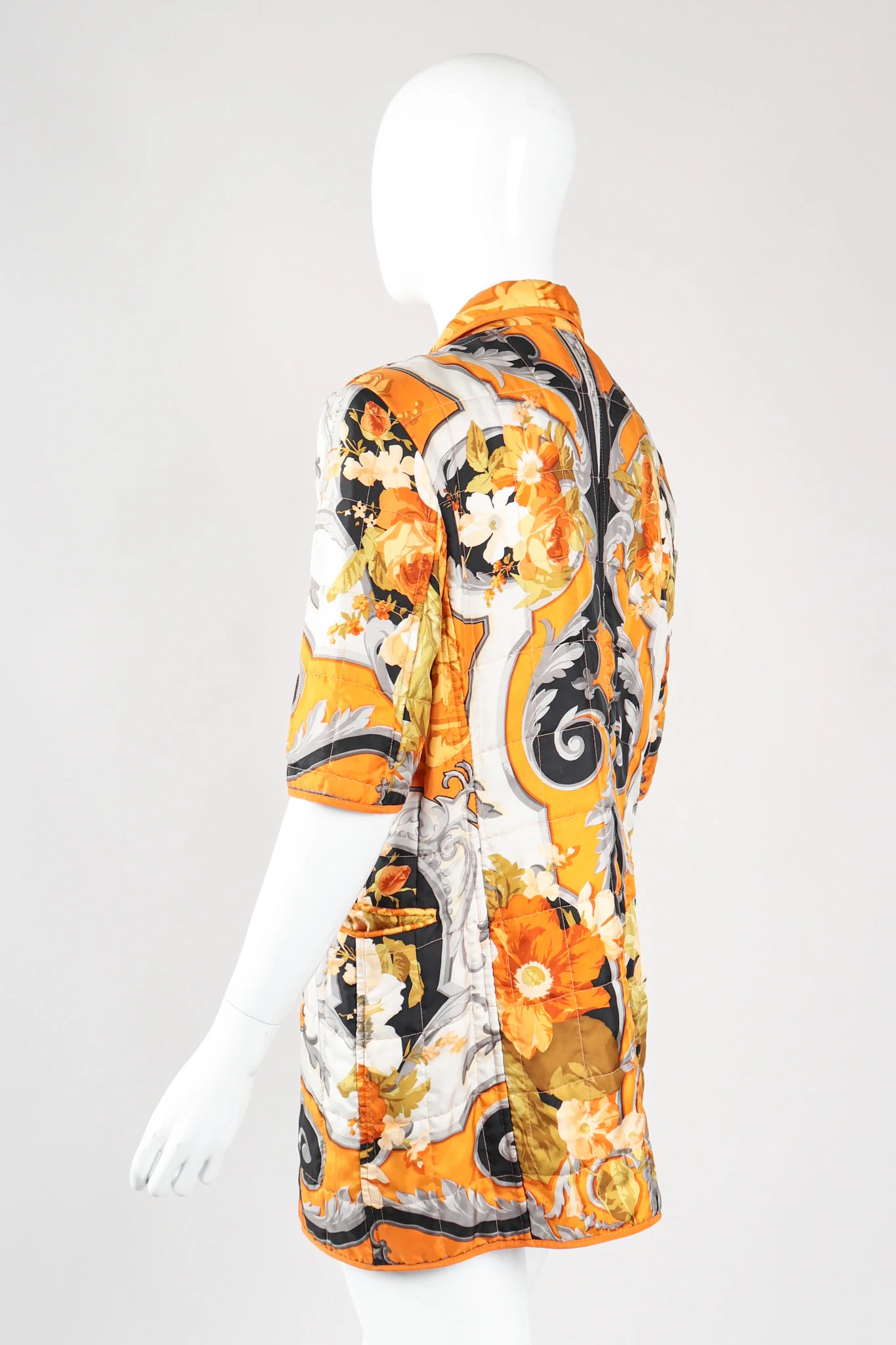 Baroque Quilted Silk Jacket - Image 5
