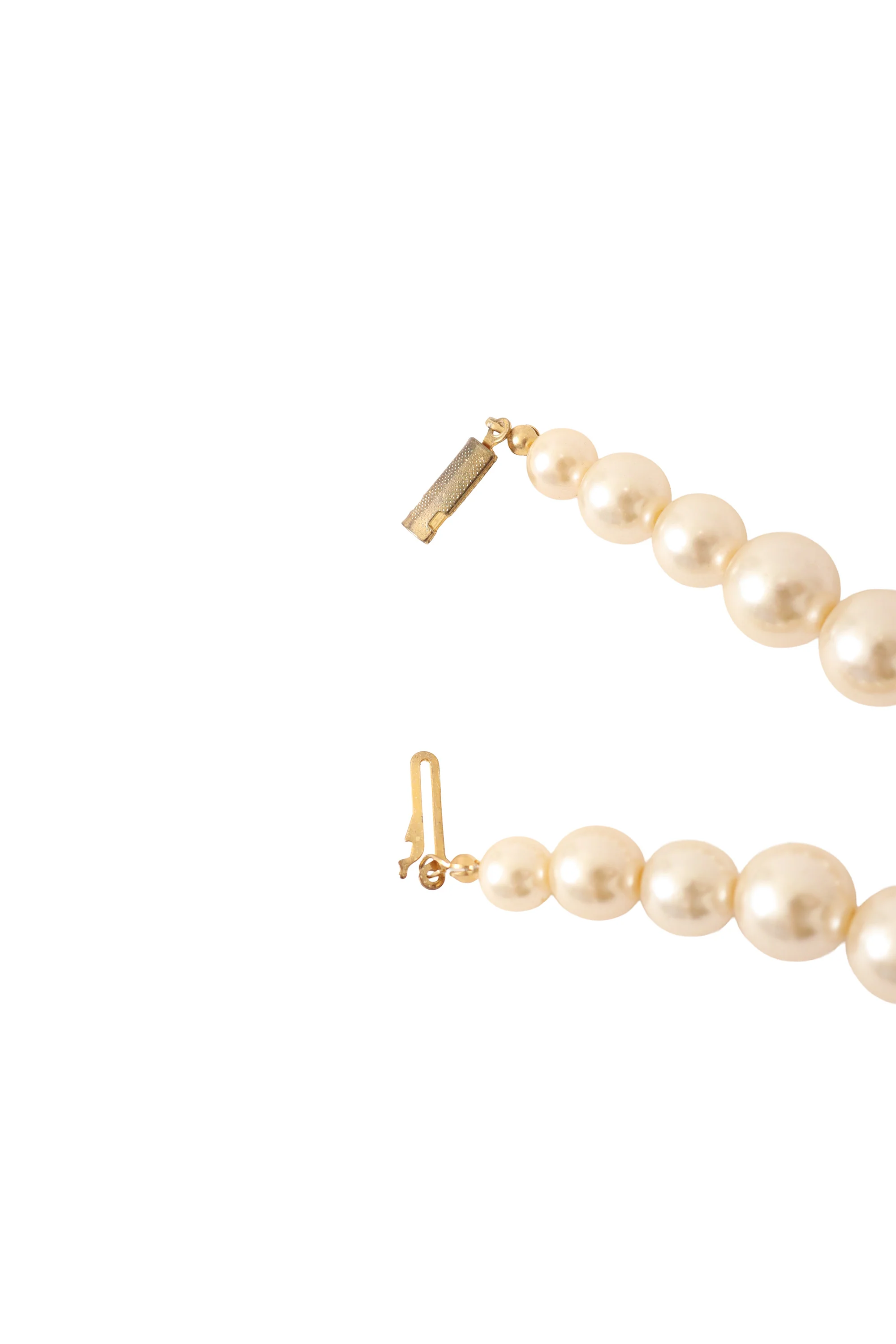Baroque Shell Pearl Statement Necklace - Image 4
