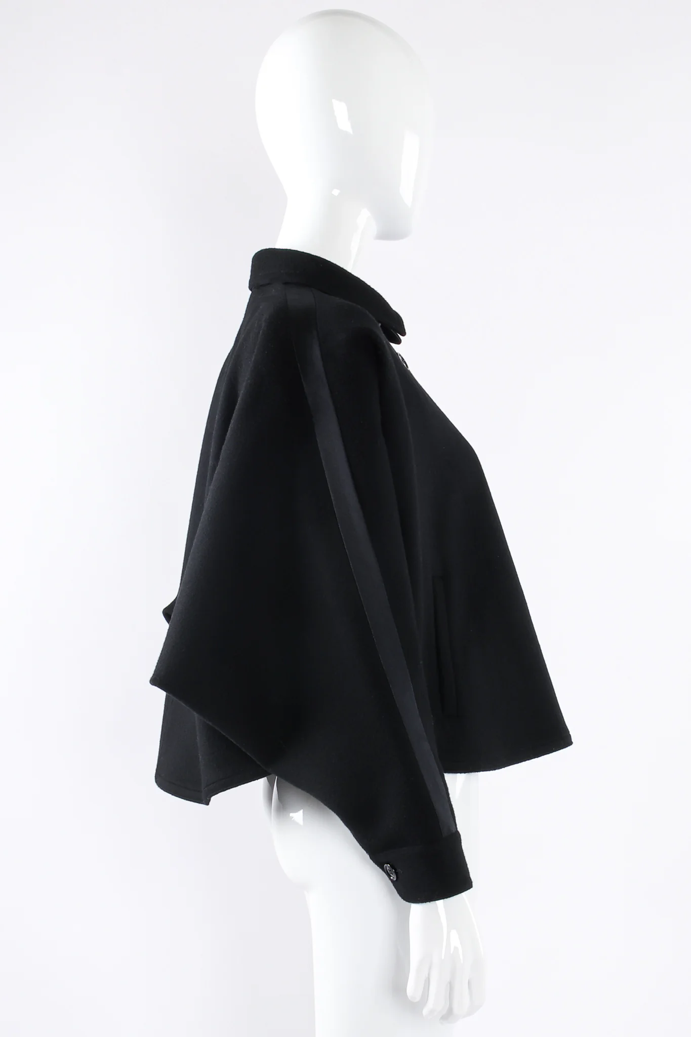 Batwing Capelet Jacket - Image 3