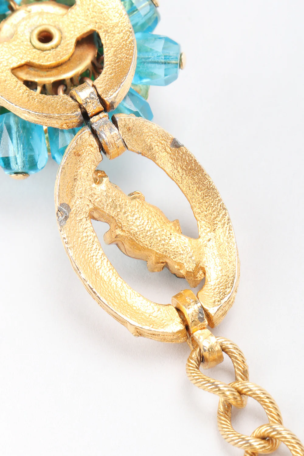 Beach Flower Choker Necklace - Image 12