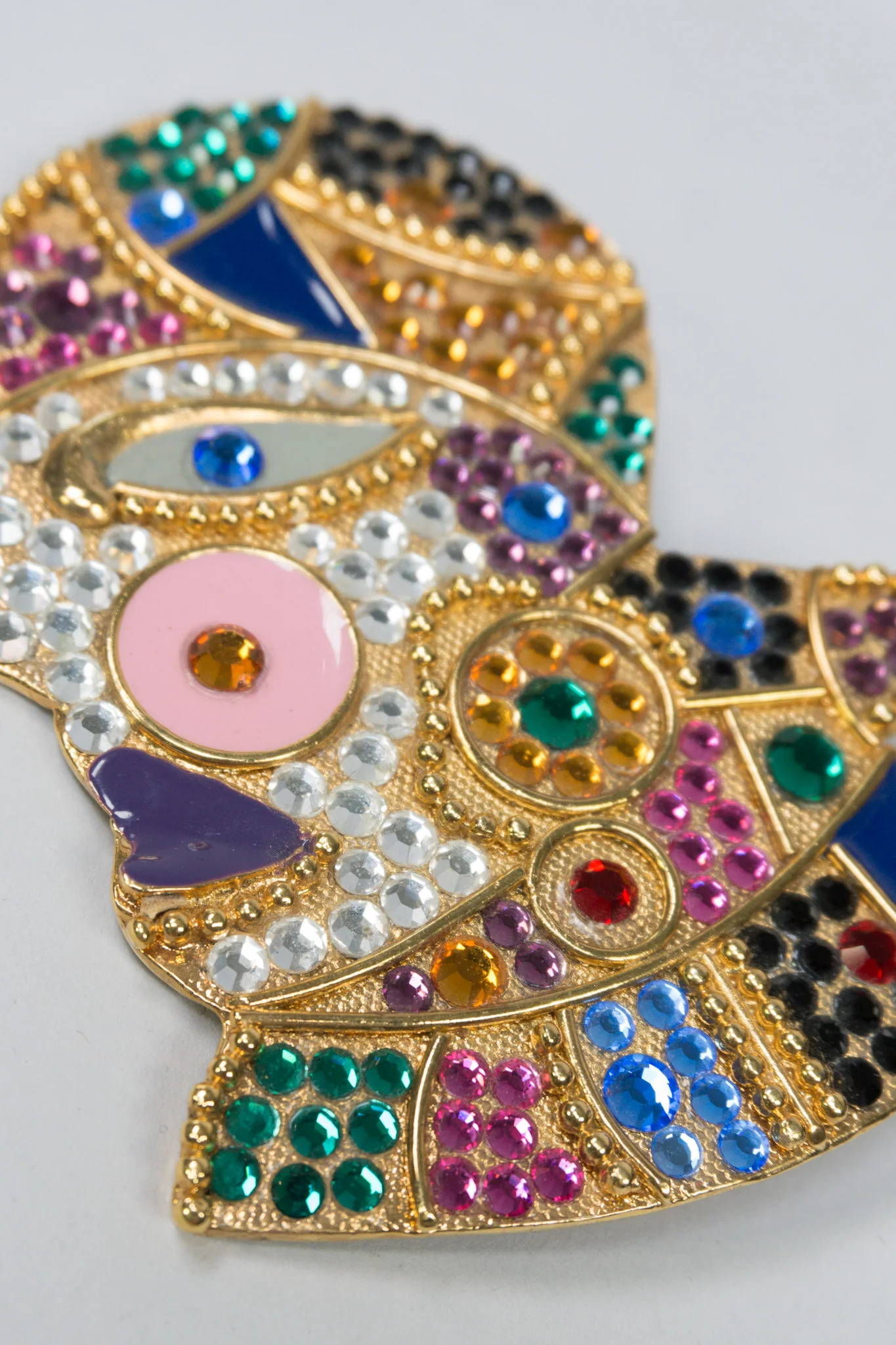 Bijoux Face Brooch - Image 3