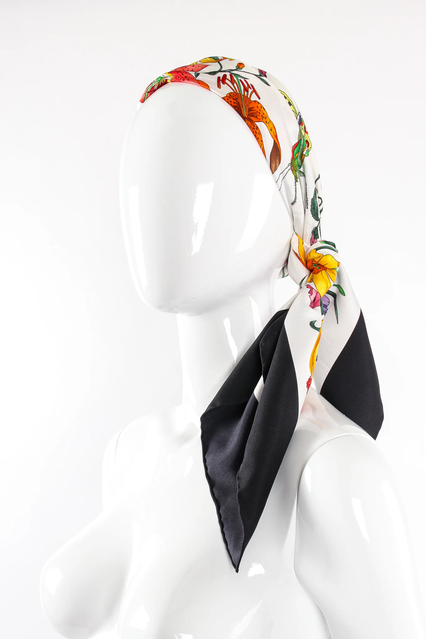 1980s Black Flora Scarf II - Image 11