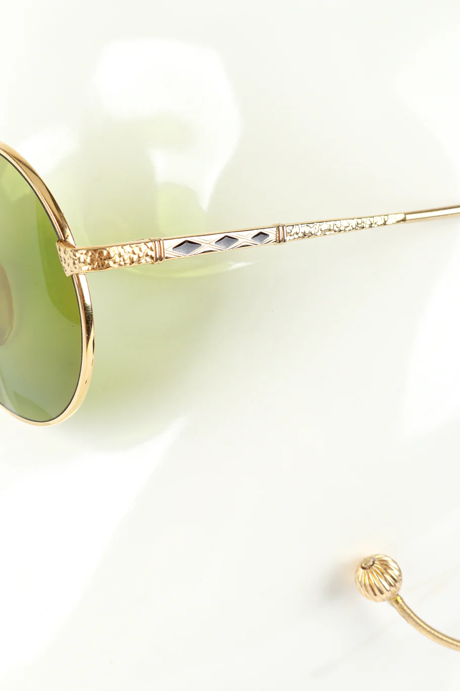 Bottle Green Bead Drop Arm Sunglasses - Image 4