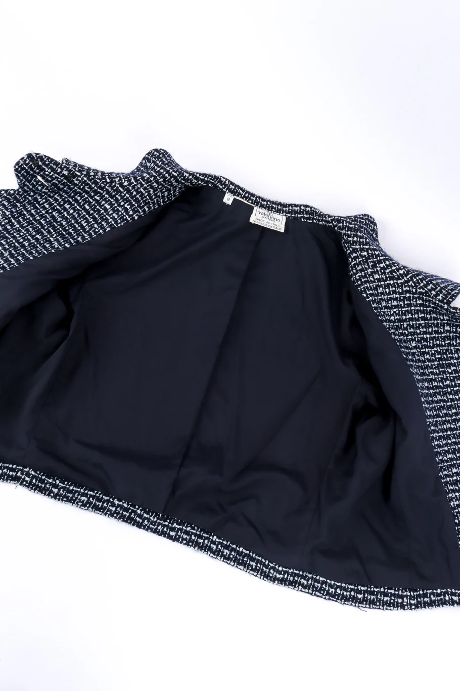 Bouclé Cropped Jacket - Image 6