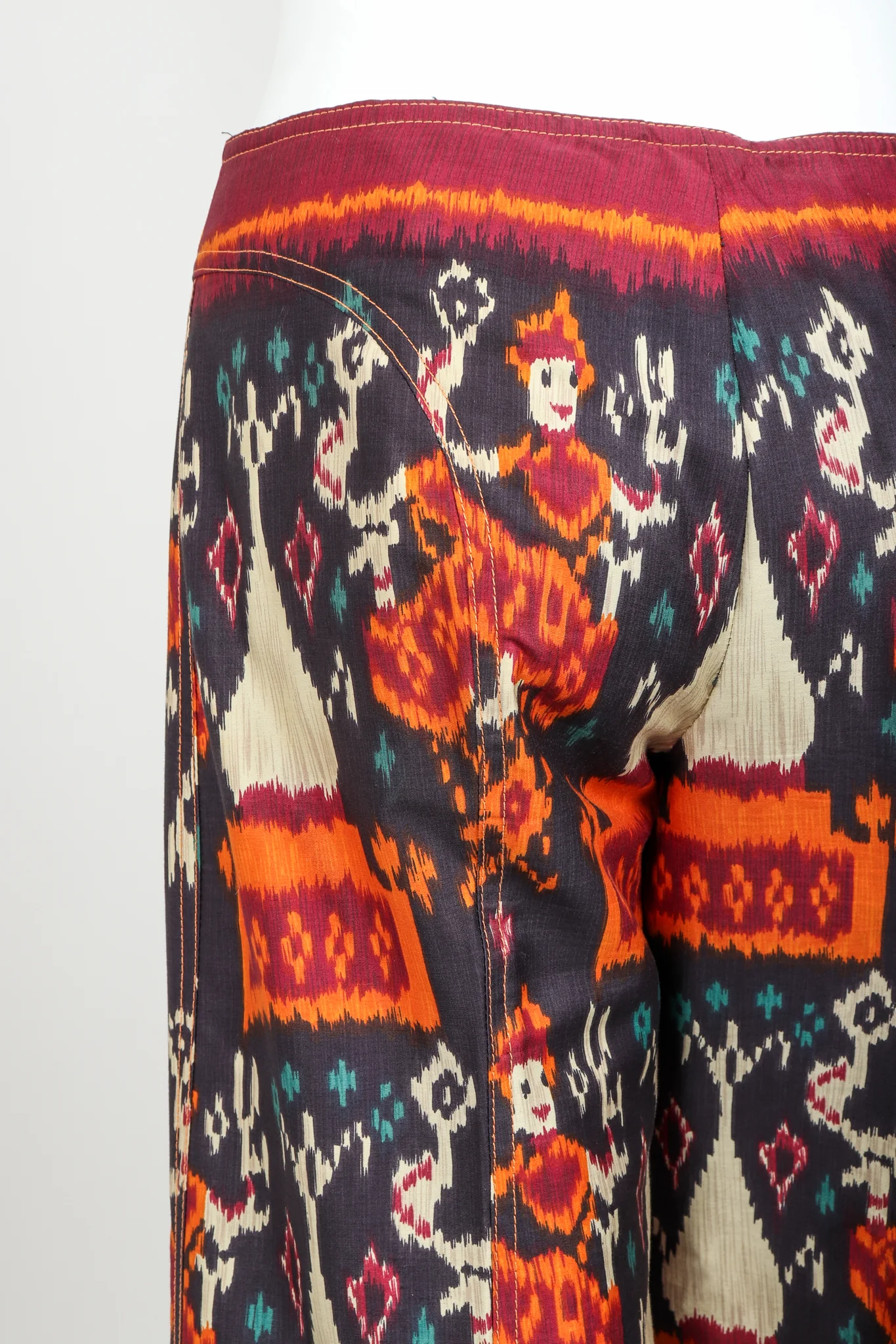 Apsara Print Tunic & Pant Set - Image 14