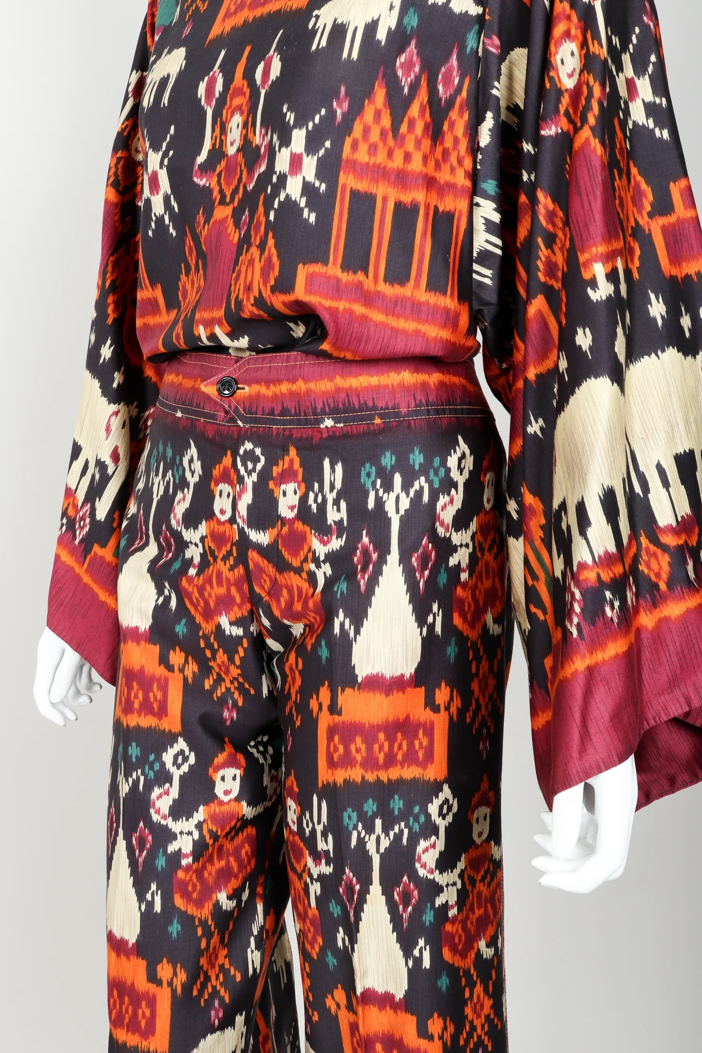 Apsara Print Tunic & Pant Set - Image 2