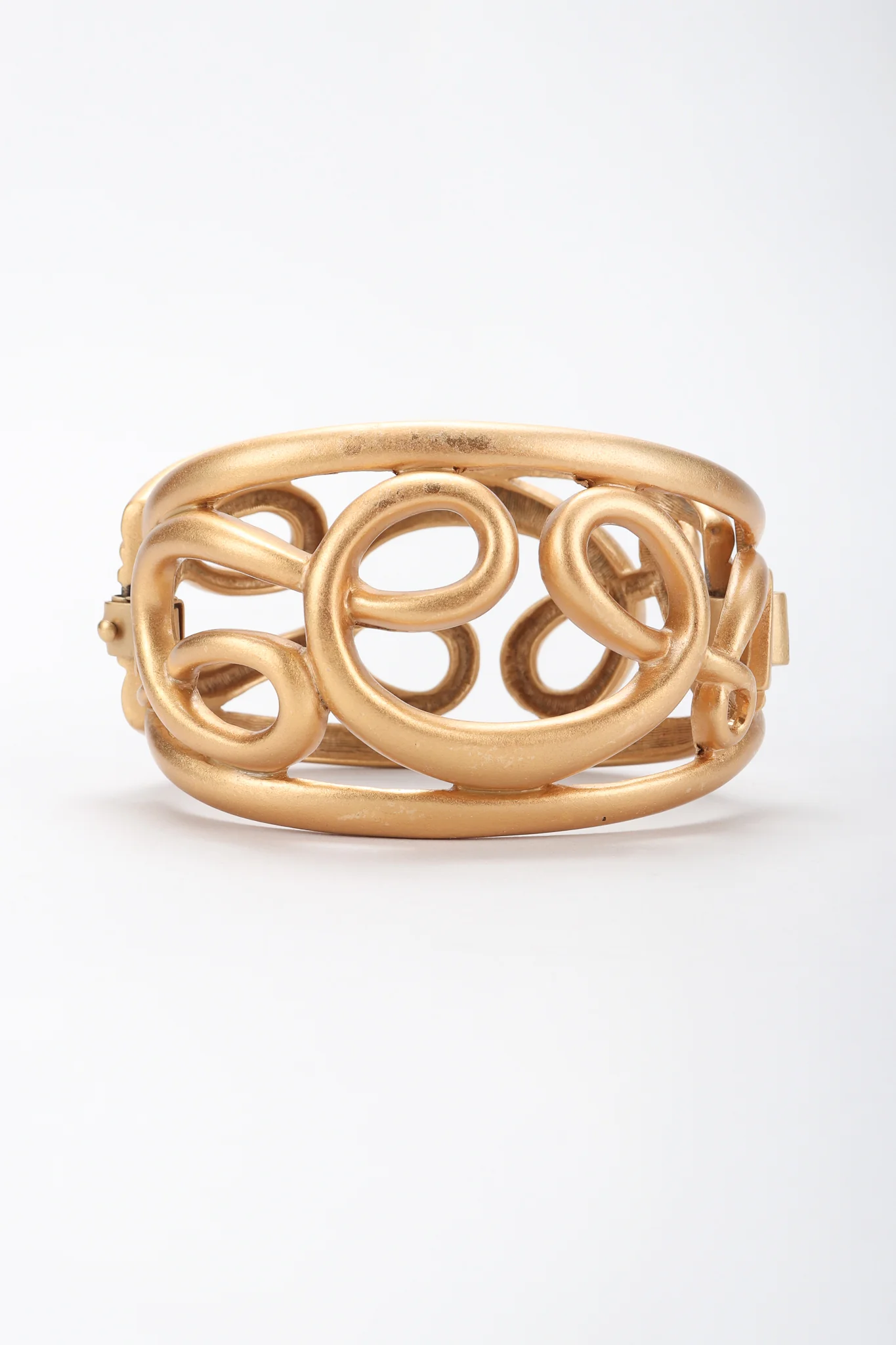 Brushed Swirl Cage Bracelet - Image 6