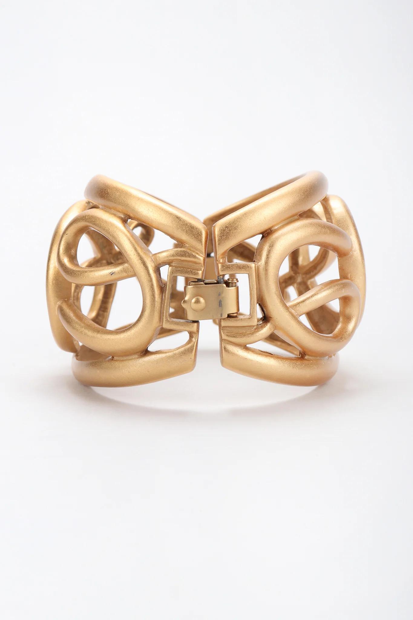 Brushed Swirl Cage Bracelet - Image 7