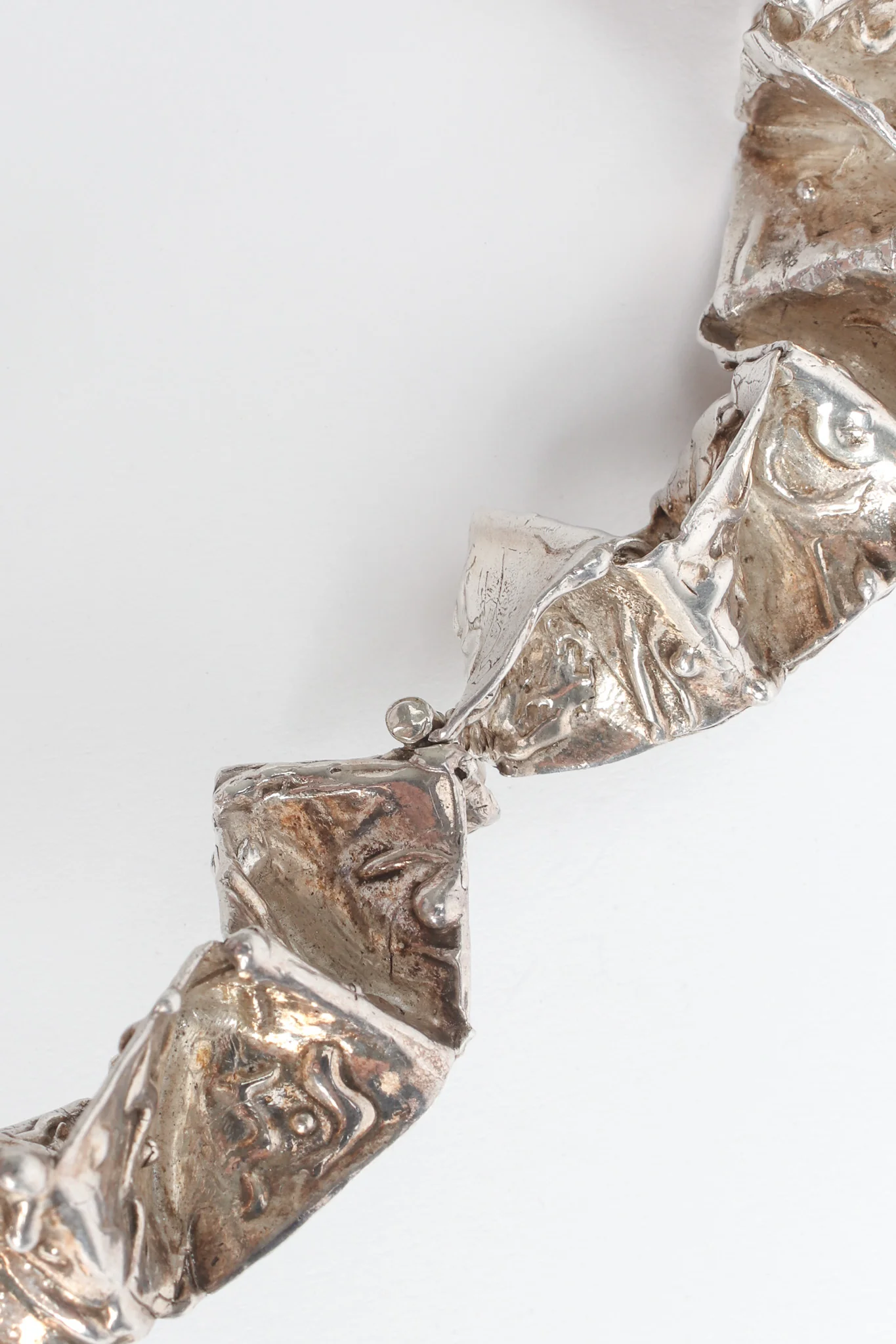Brutalist Triangle Bracelet - Image 7