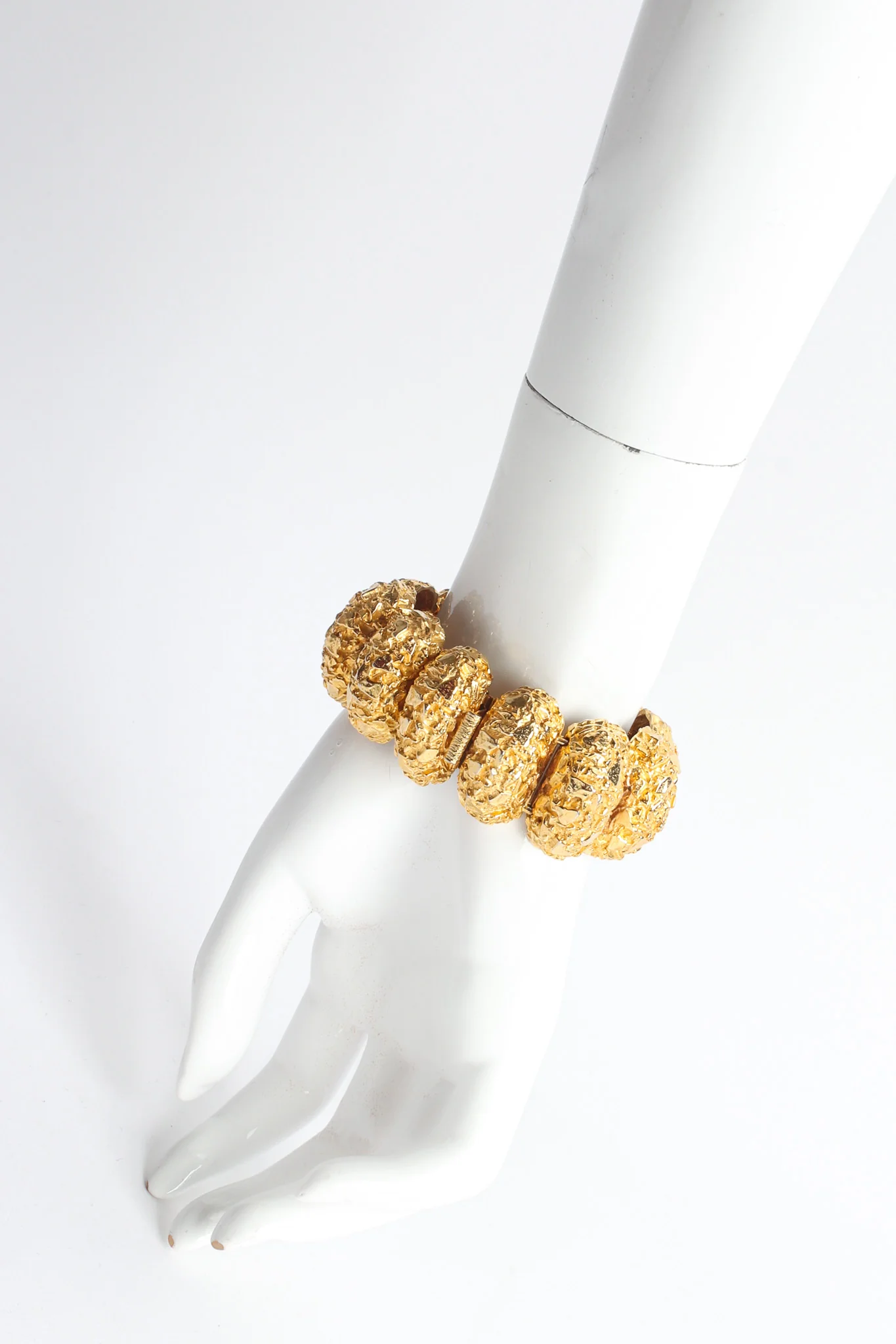 Brutalist Pillow Link Bracelet - Image 3