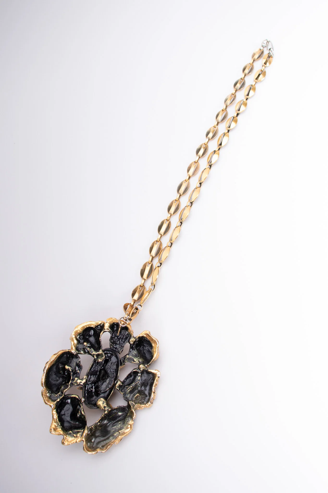 Brutalist Zodiac Pendant - Image 8