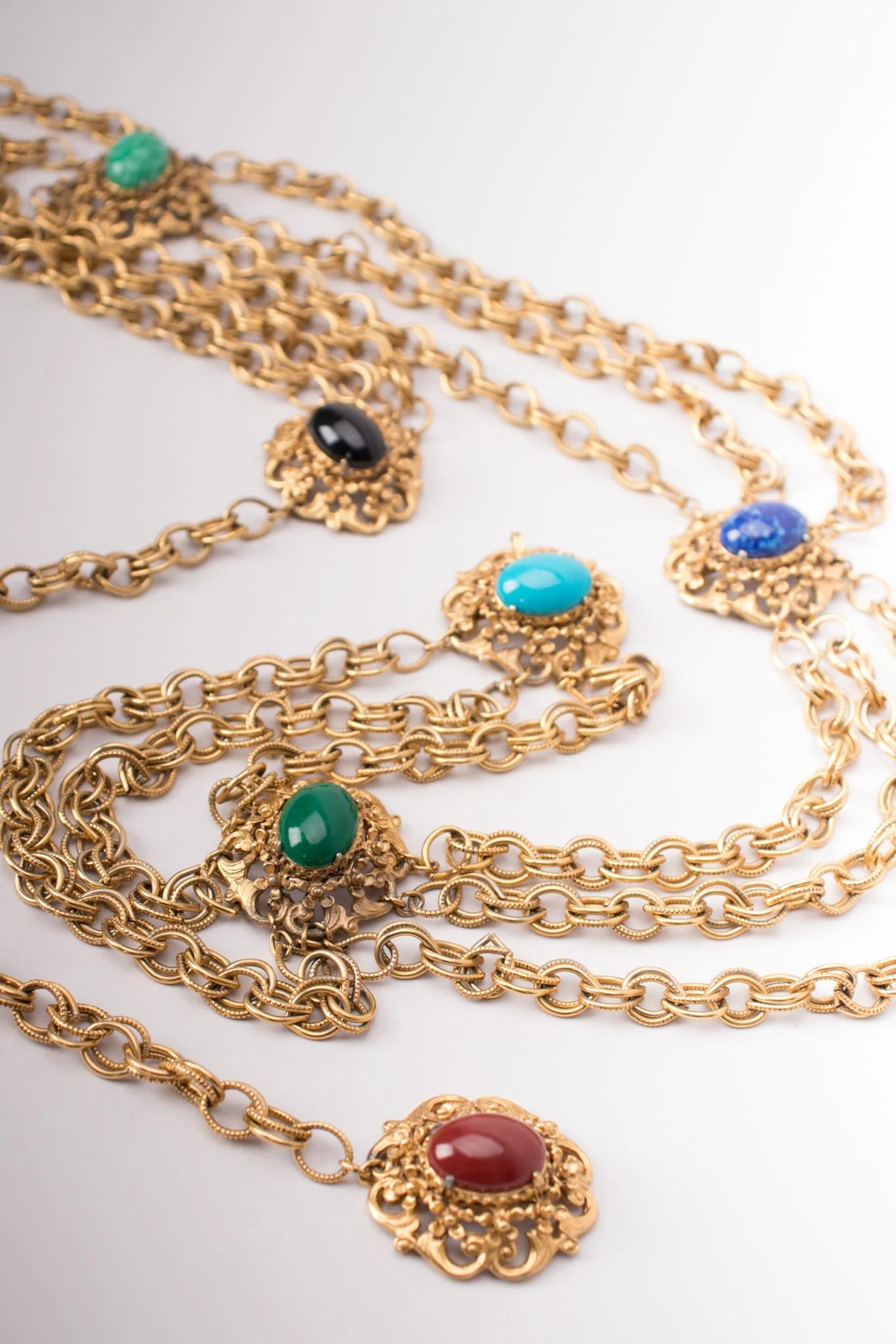 Cabochon Tiered Chain Belt - Image 2