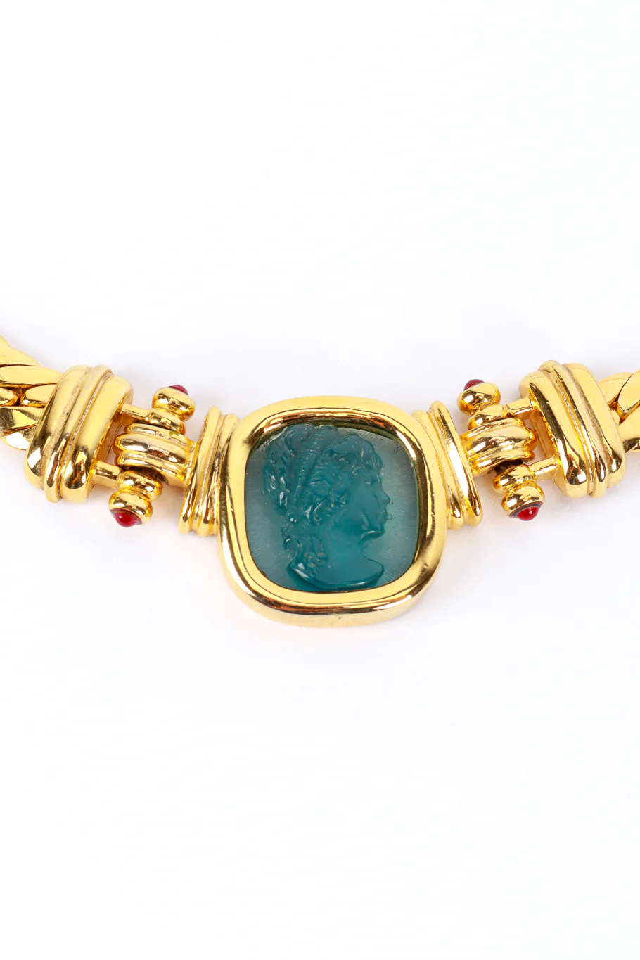 Cameo Pendant Necklace - Image 5
