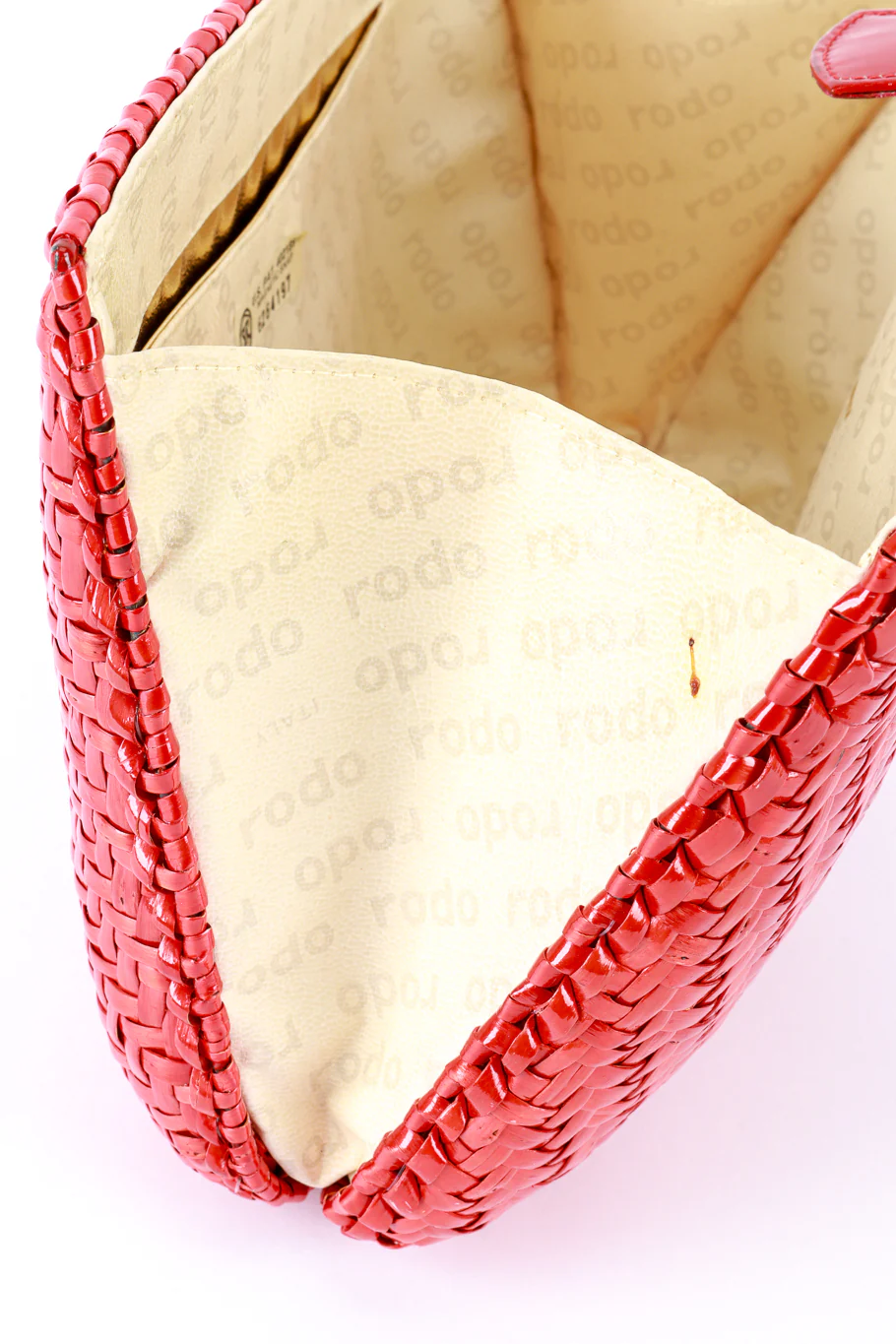 Candy Apple Wicker Clutch - Image 12