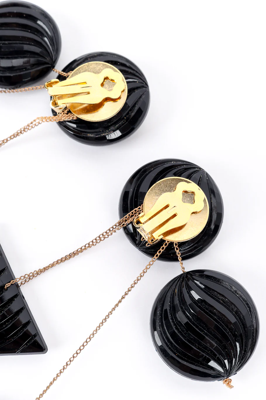 Carved Circle & Triangle Drop Earrings - Image 4